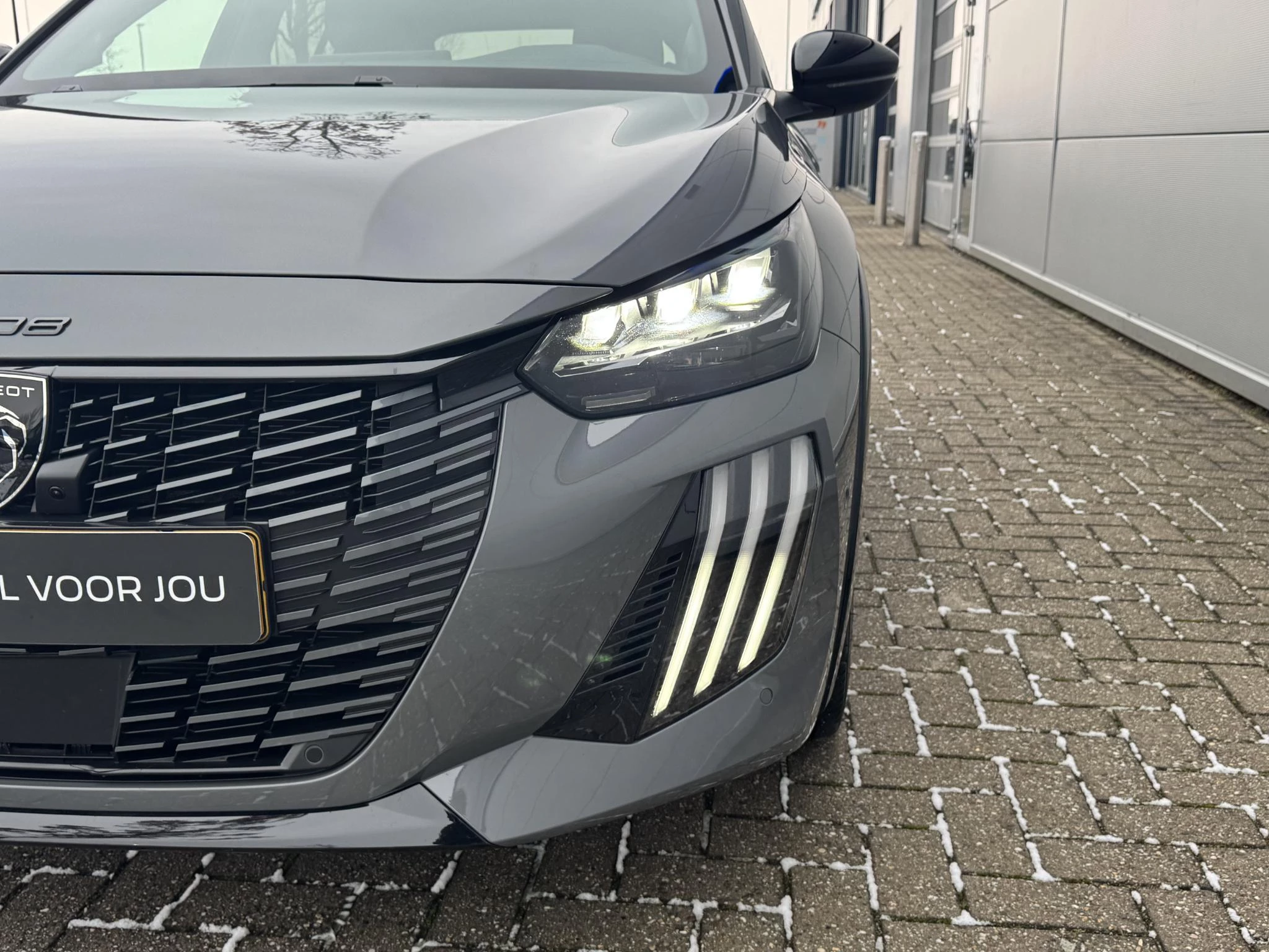 Peugeot-208-image-10