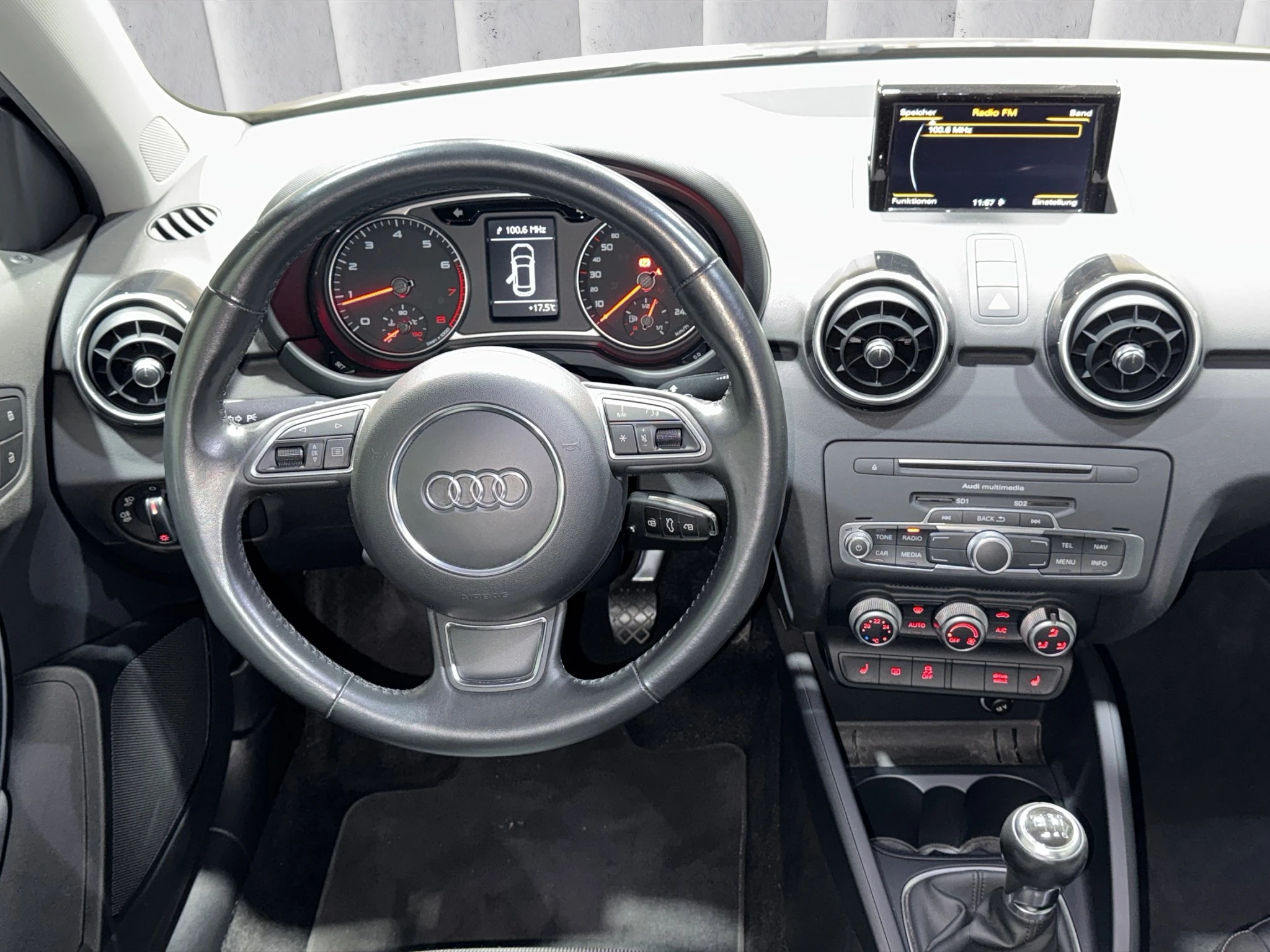 Audi-A1 Sportback-image-10