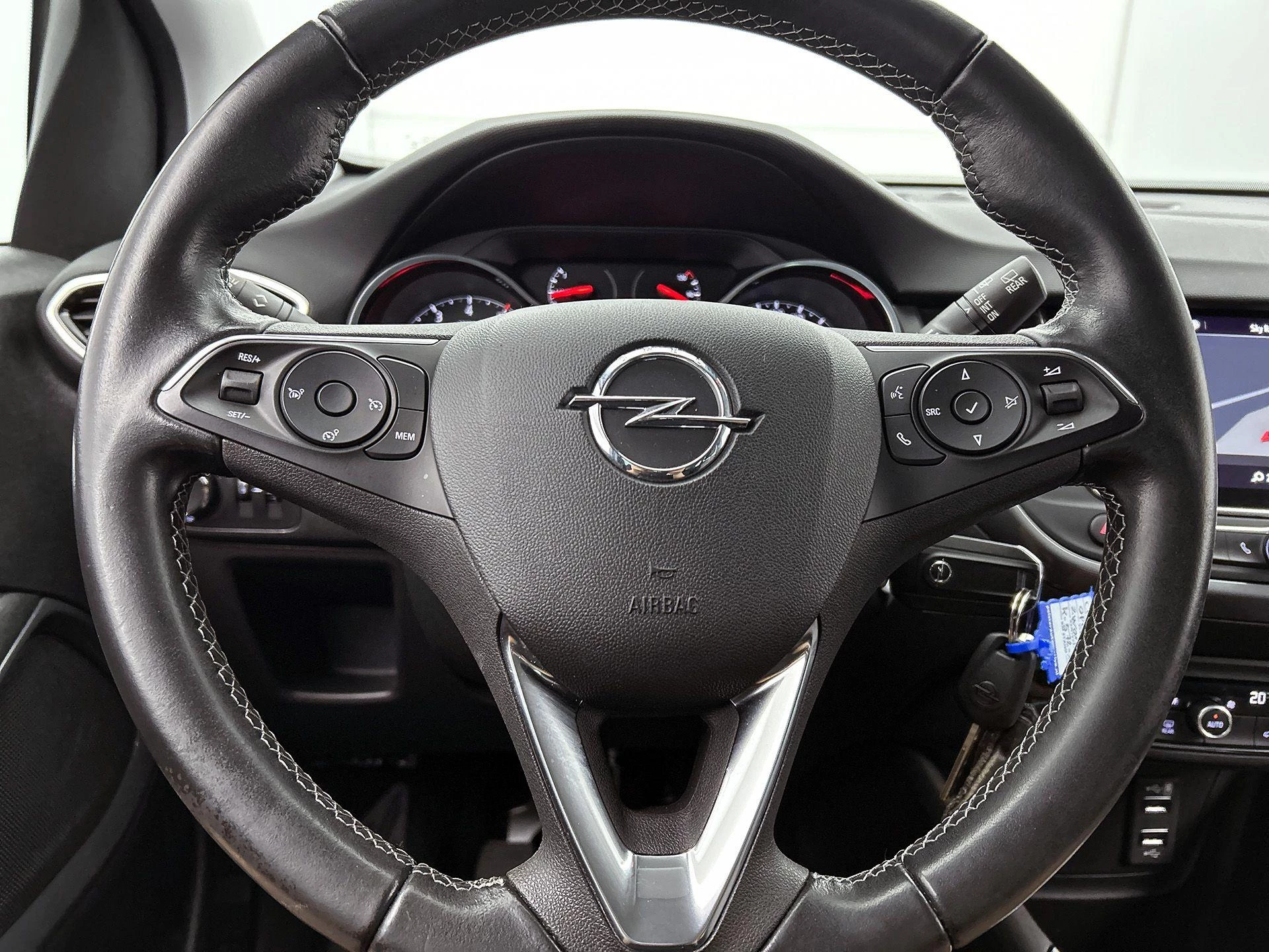 Opel-Crossland-image-32