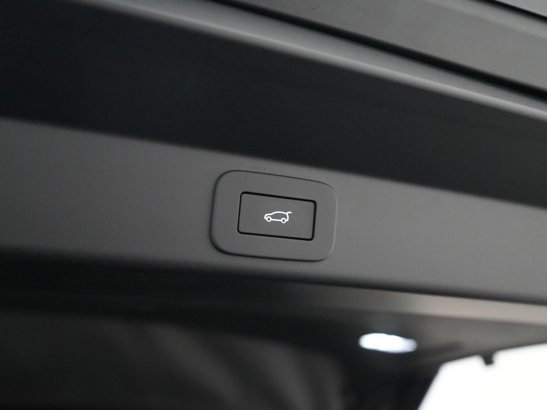 Land Rover-Range Rover Sport-image-45
