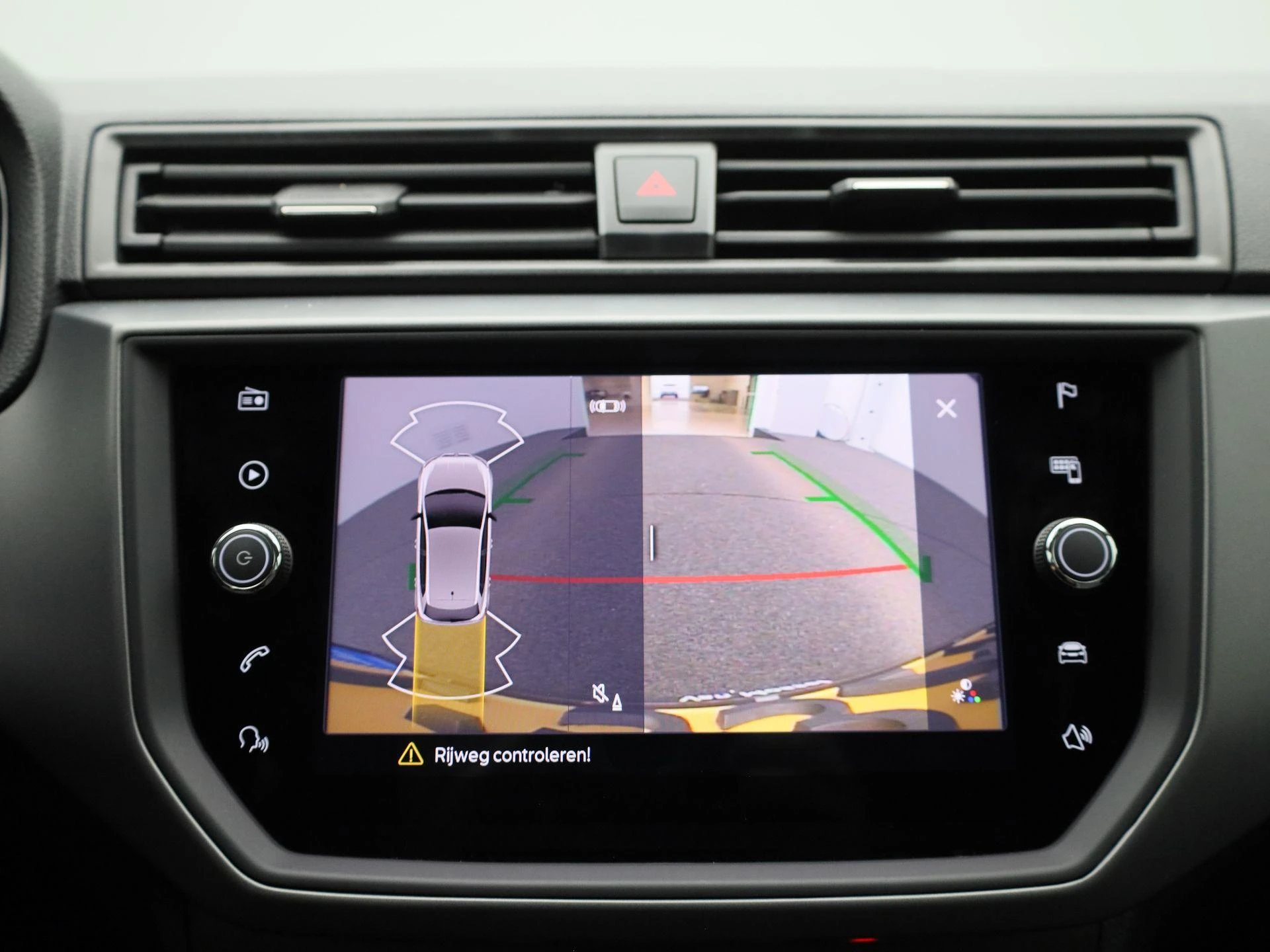SEAT-Ibiza-image-26