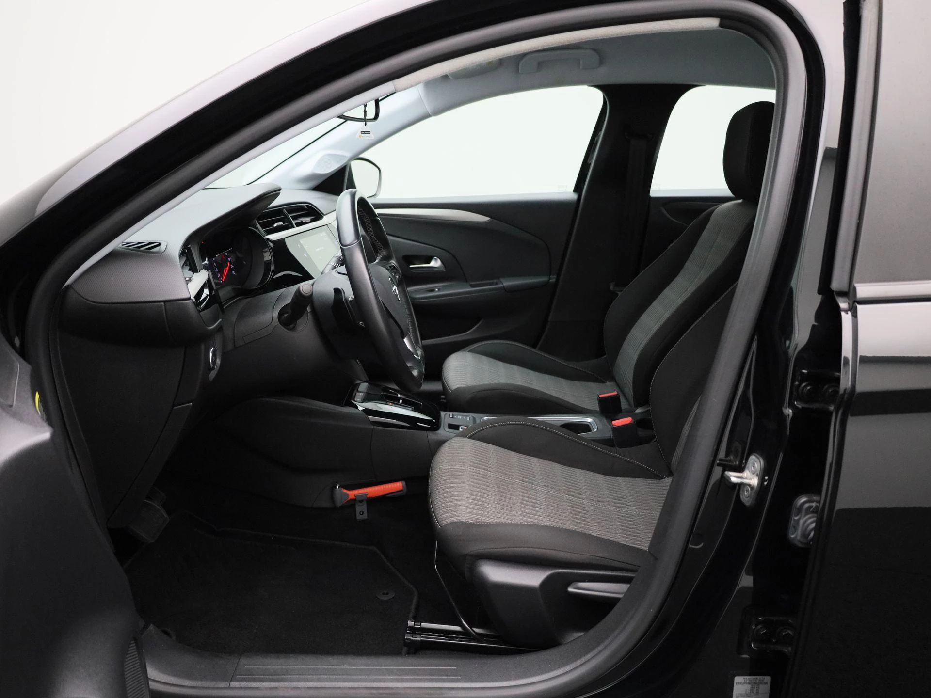 Opel-Corsa-image-8