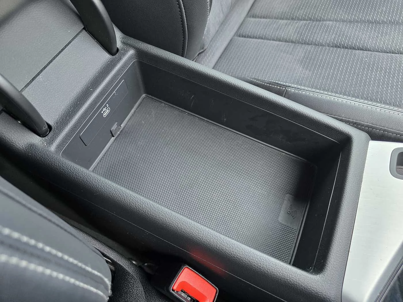 Audi-A4-image-16