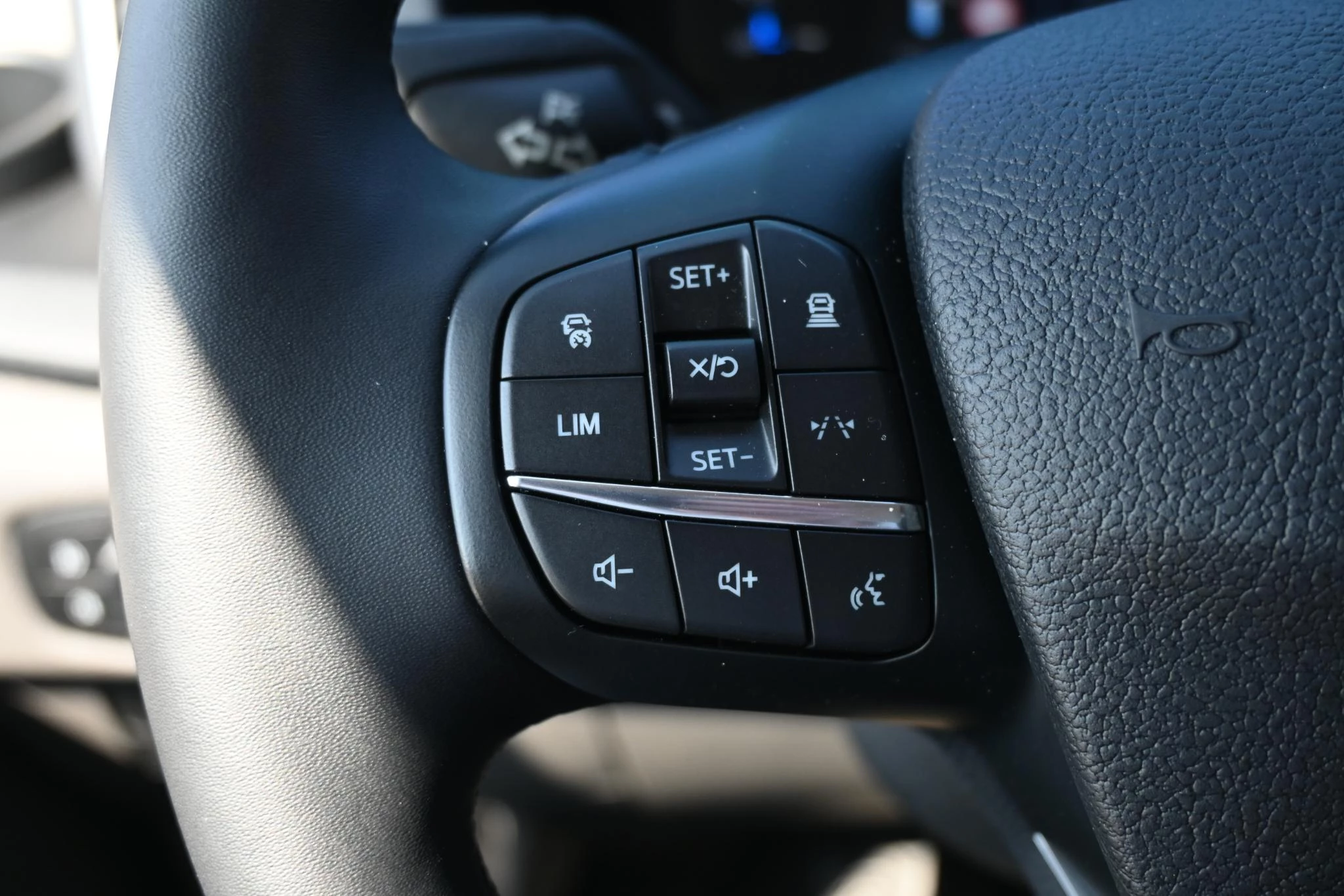 Ford-Transit-image-6