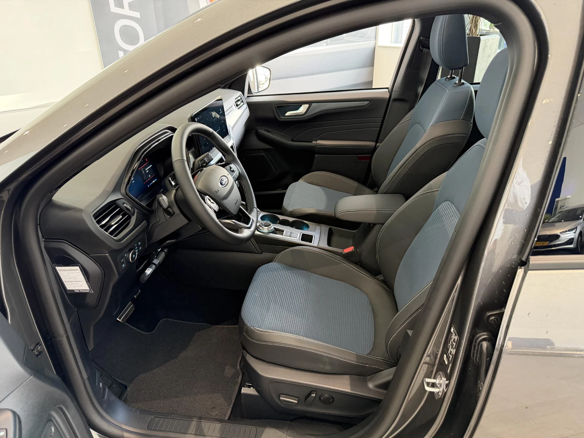 Ford-Kuga-image-10