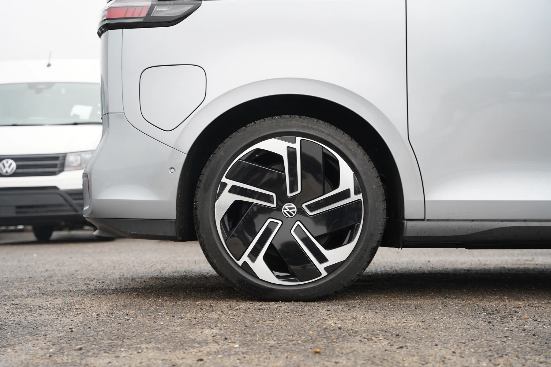 Volkswagen-ID. Buzz-image-35