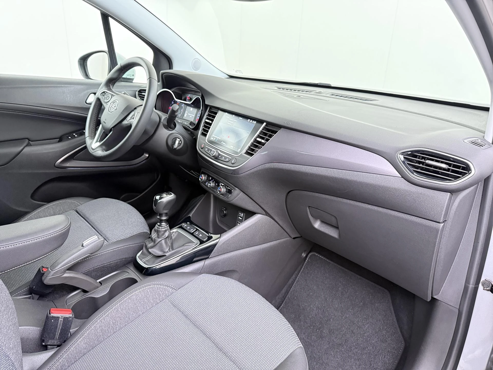 Opel-Crossland-image-30