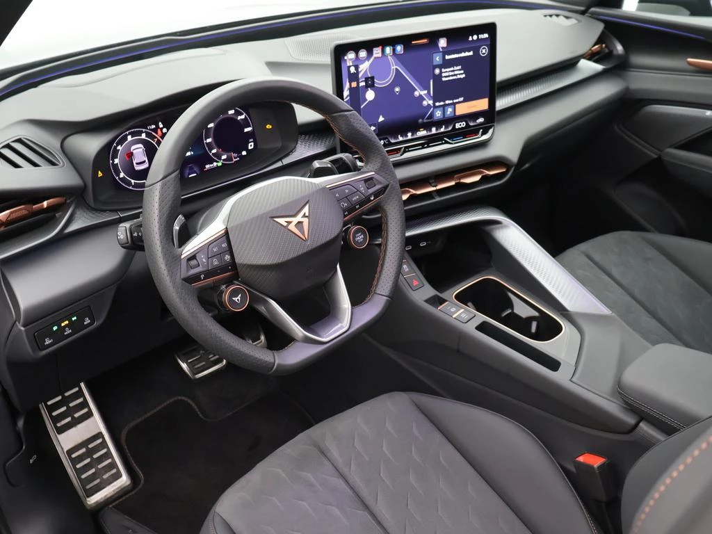 CUPRA Terramar e-Hybrid Terramar VZ PHEV 1.5e-HYBRID 272pk DSG *AUTOMAAT*PANO DAK*SPORTZETELS*ALCANTARA*NAVI*KEYLESS*CRUISE*