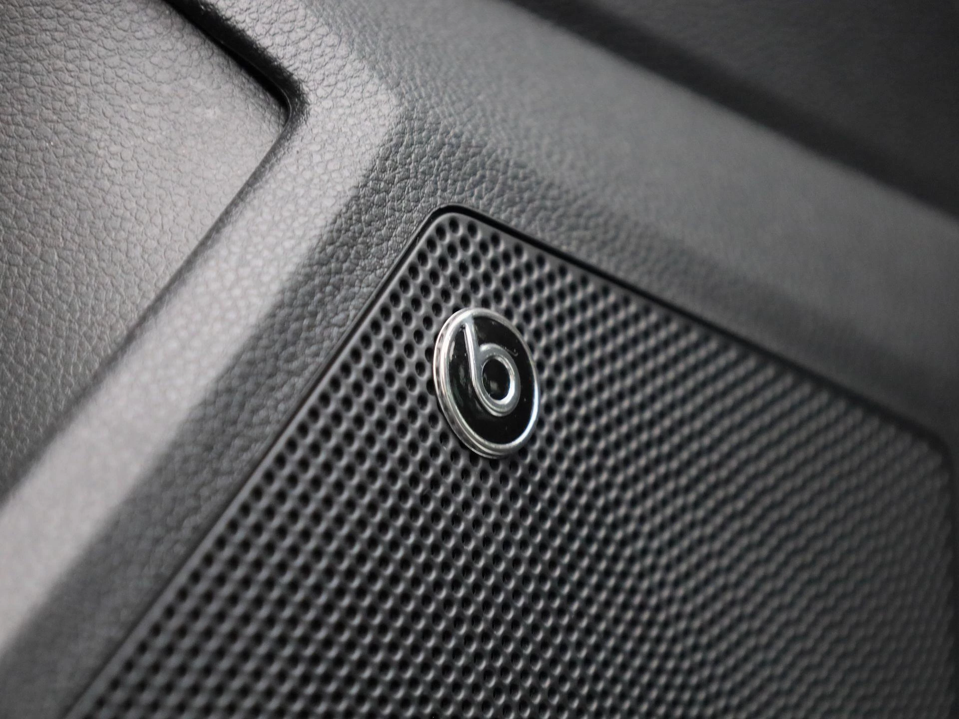 SEAT-Ibiza-image-32