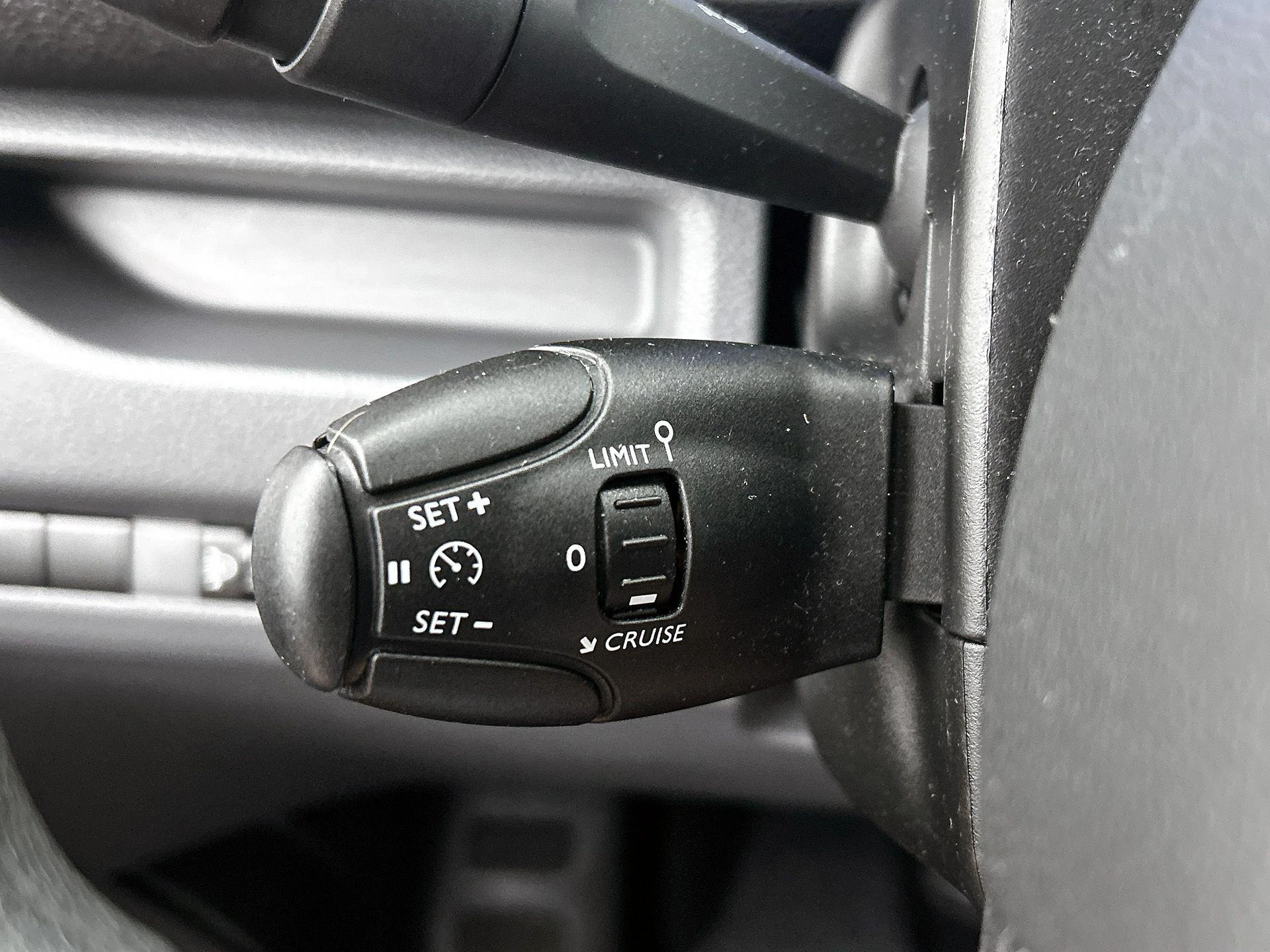 Opel-Vivaro-e-image-5