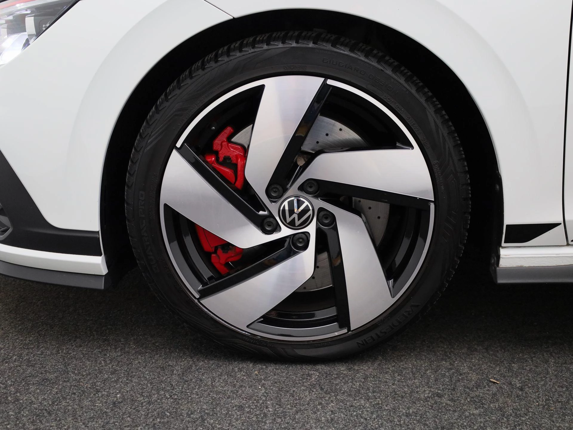 Volkswagen Golf 2.0 TSI GTI Clubsport 301 PK|