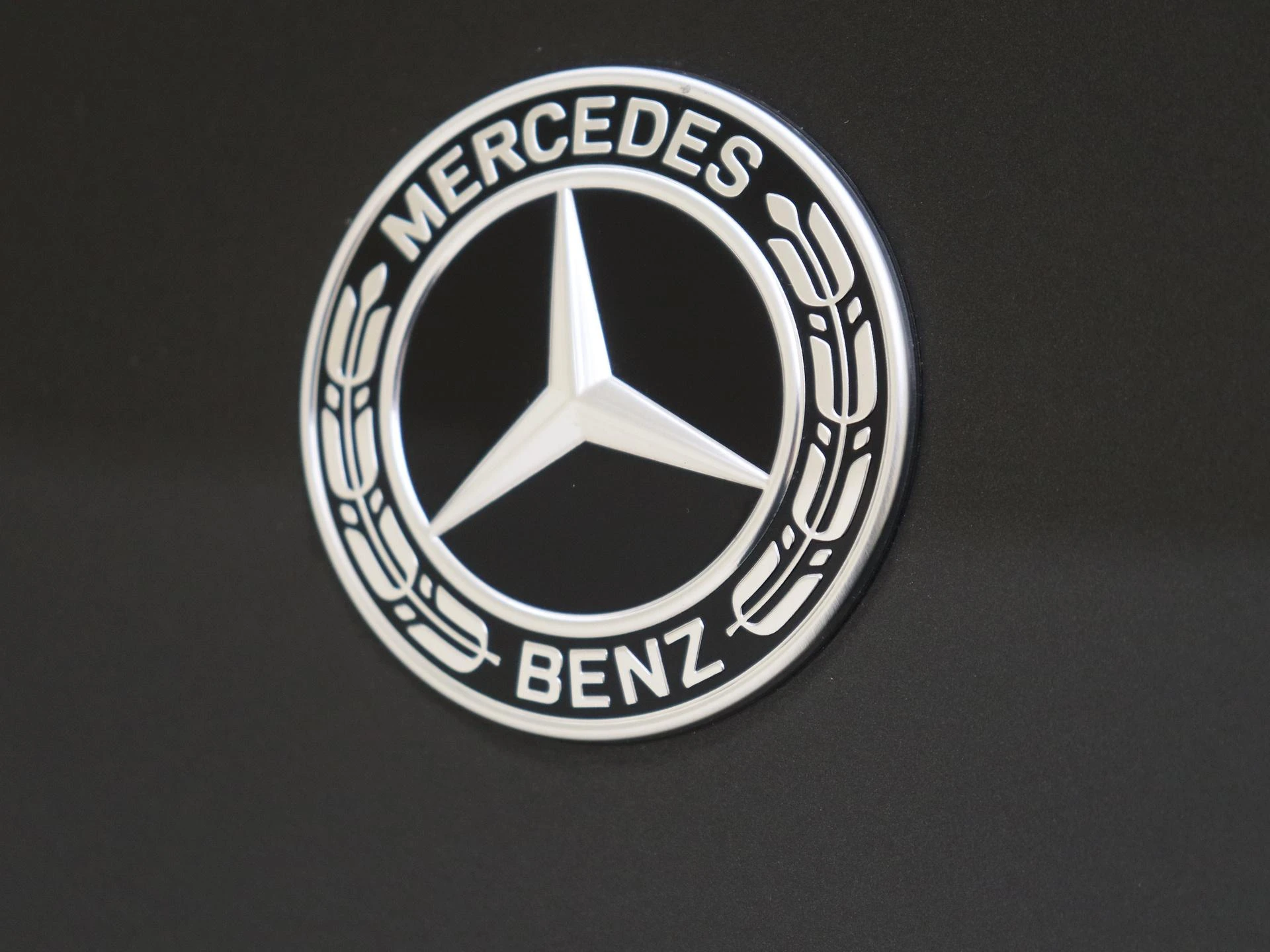 Mercedes-Benz-E-Klasse-image-29