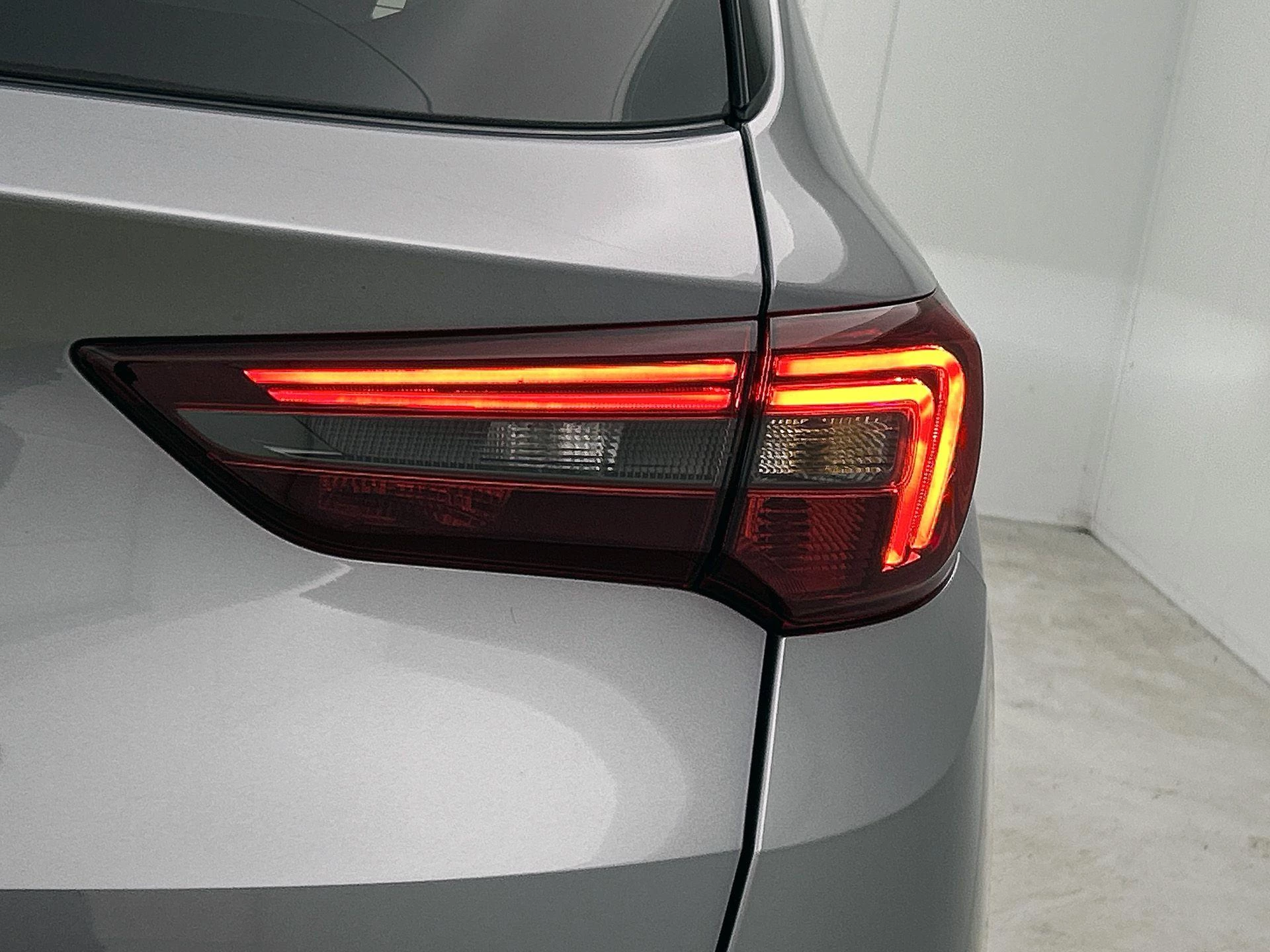 Opel Grandland 1.6 Turbo Plug-In Hybrid Level 4