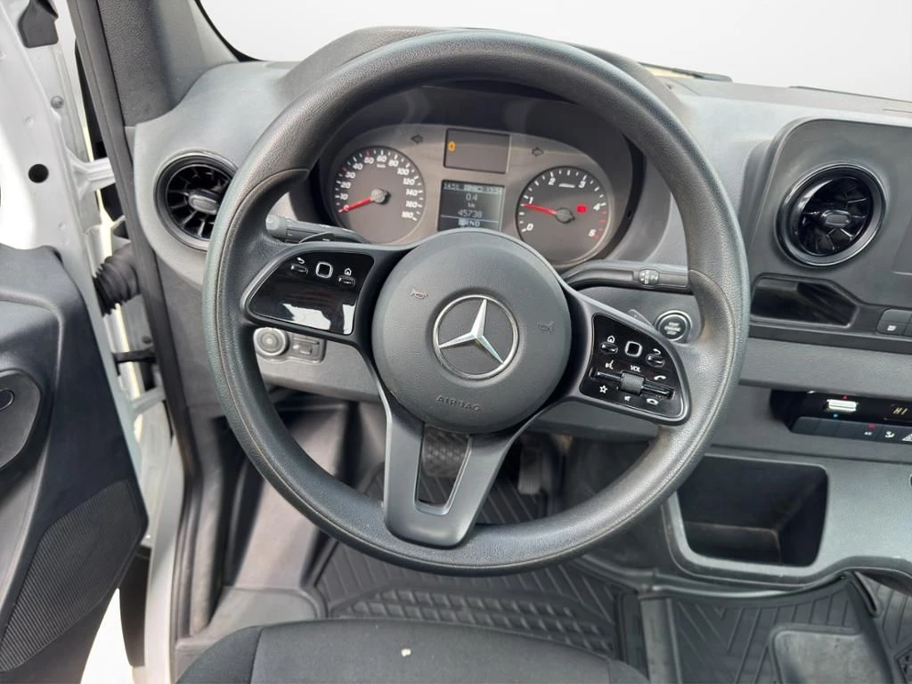 Mercedes-Benz-Sprinter 315-image-12