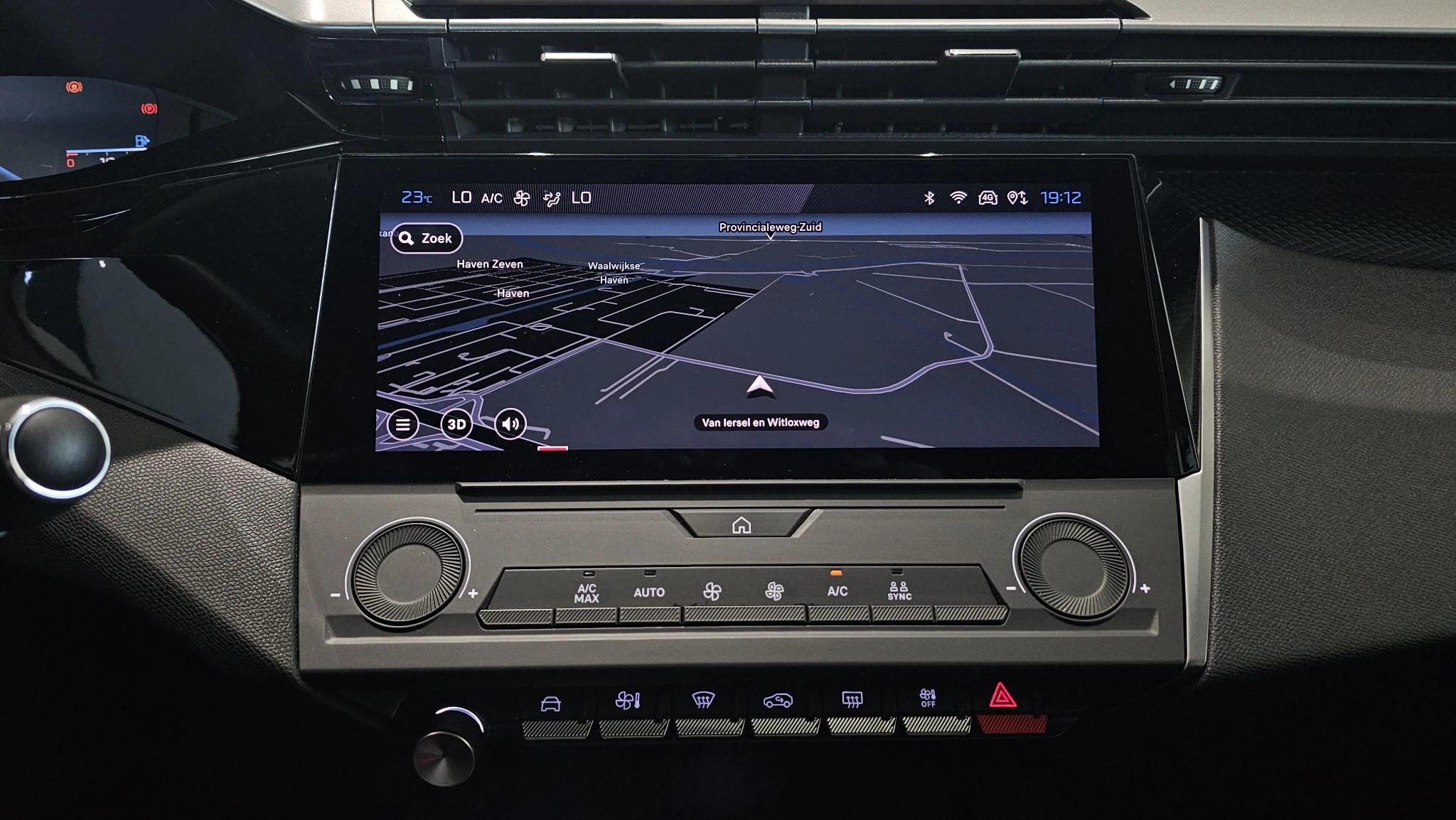 Peugeot-308-image-19