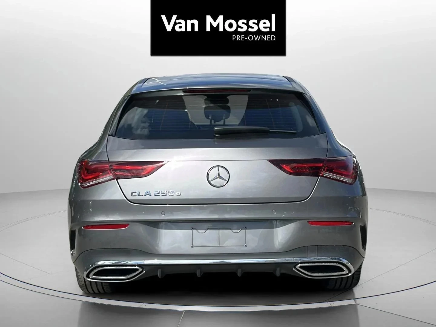 Mercedes-Benz-CLA-image-5