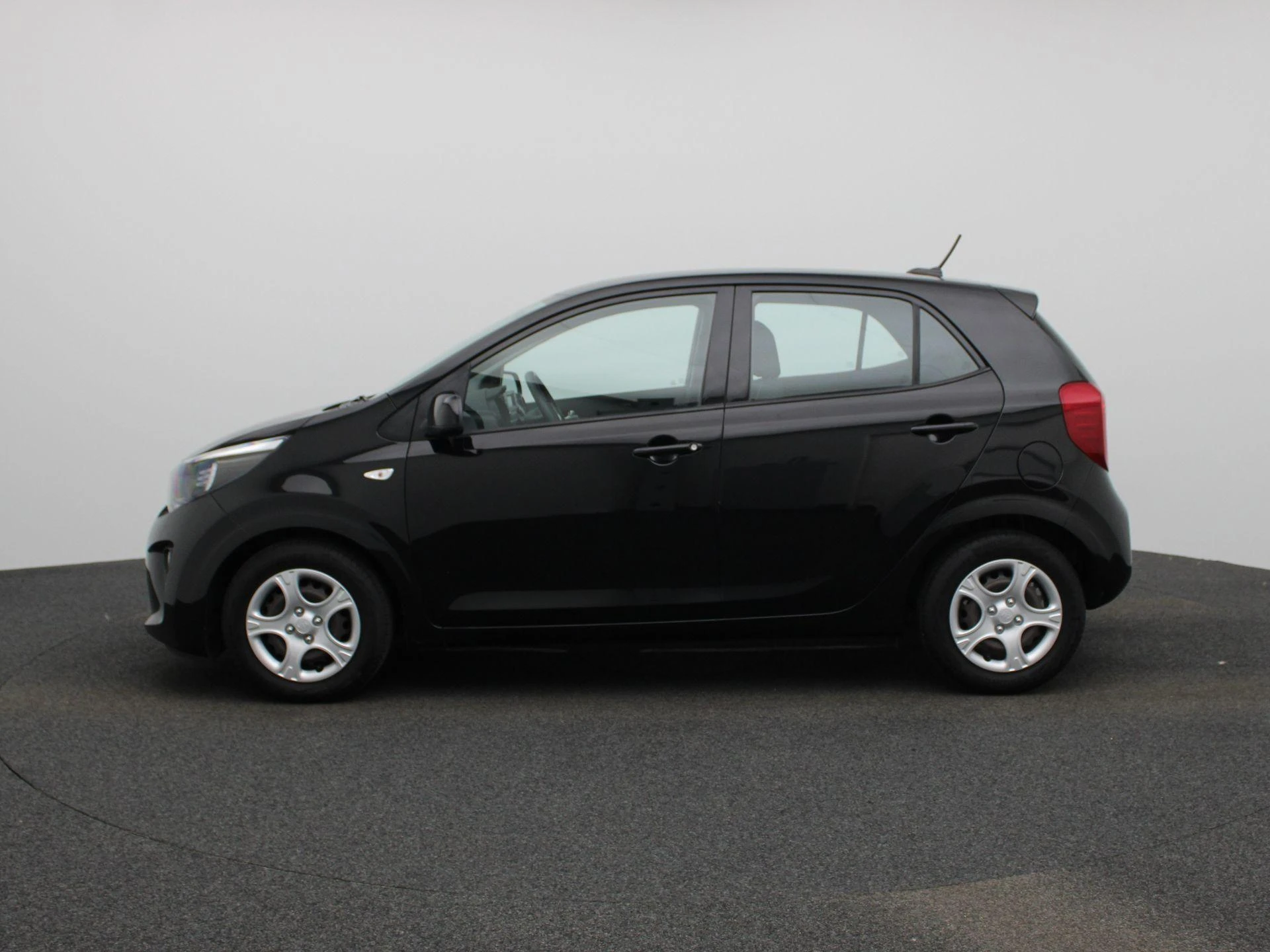 Kia-Picanto-image-5