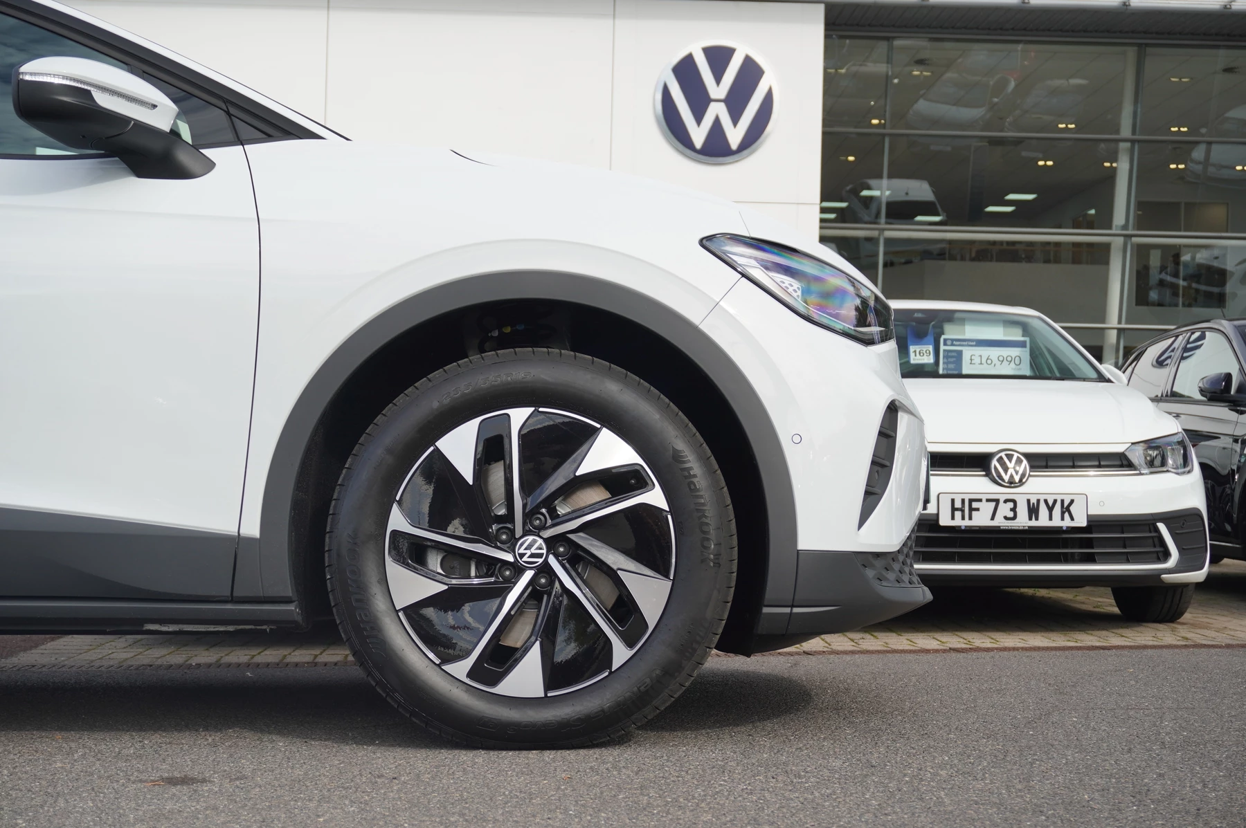 Volkswagen-ID.4-image-4