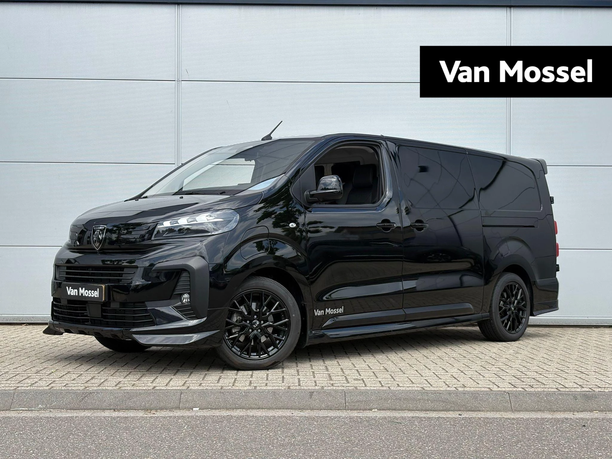 Peugeot-e-Expert-image-0
