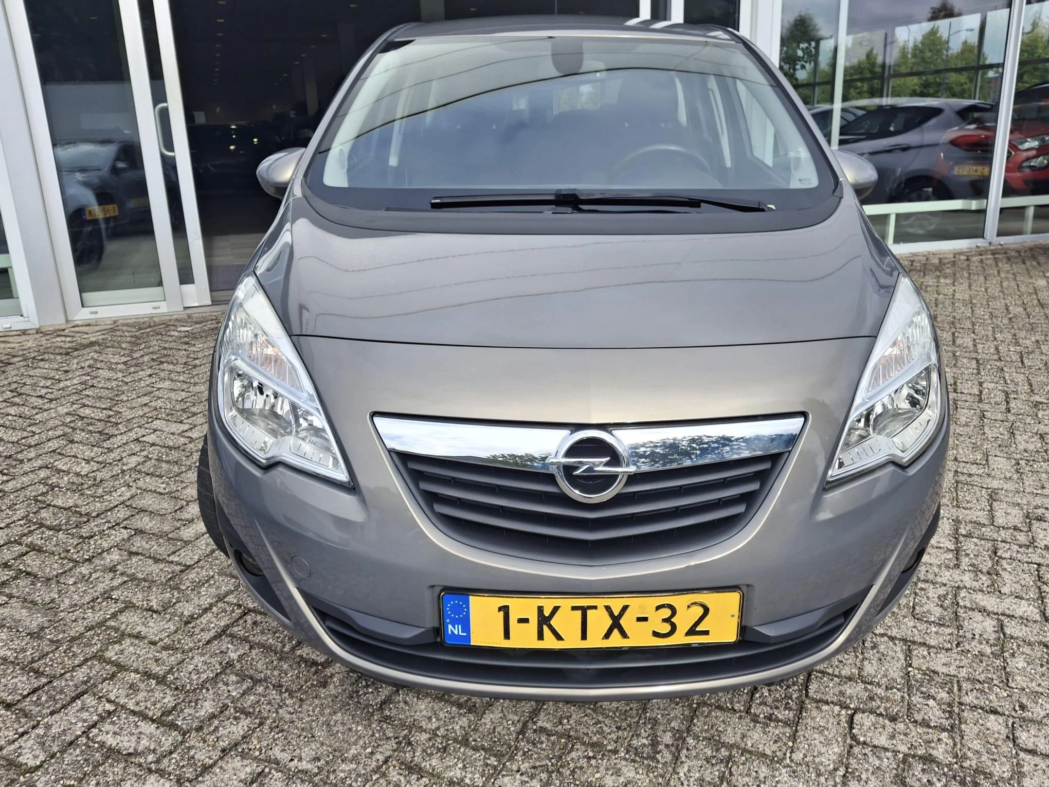 Opel-Meriva-image-7