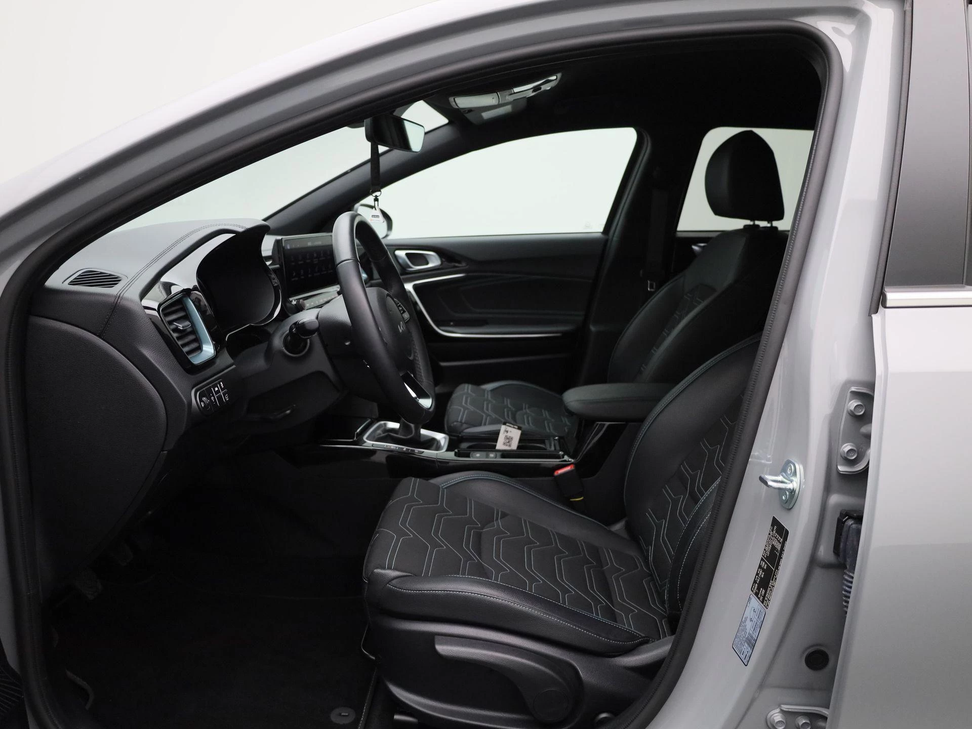 Kia-Ceed Sportswagon-image-10