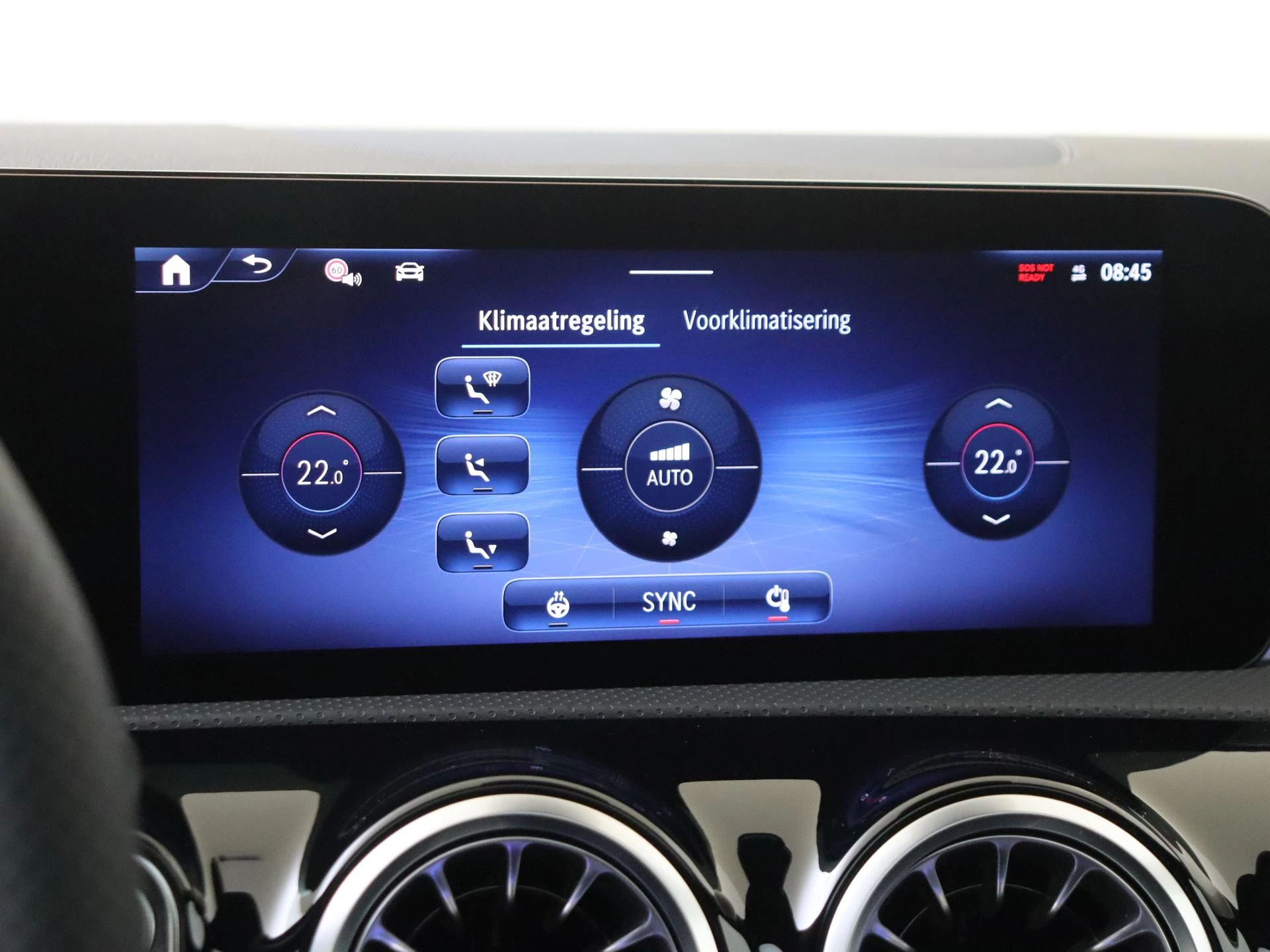 Mercedes-Benz-A-Klasse-image-17