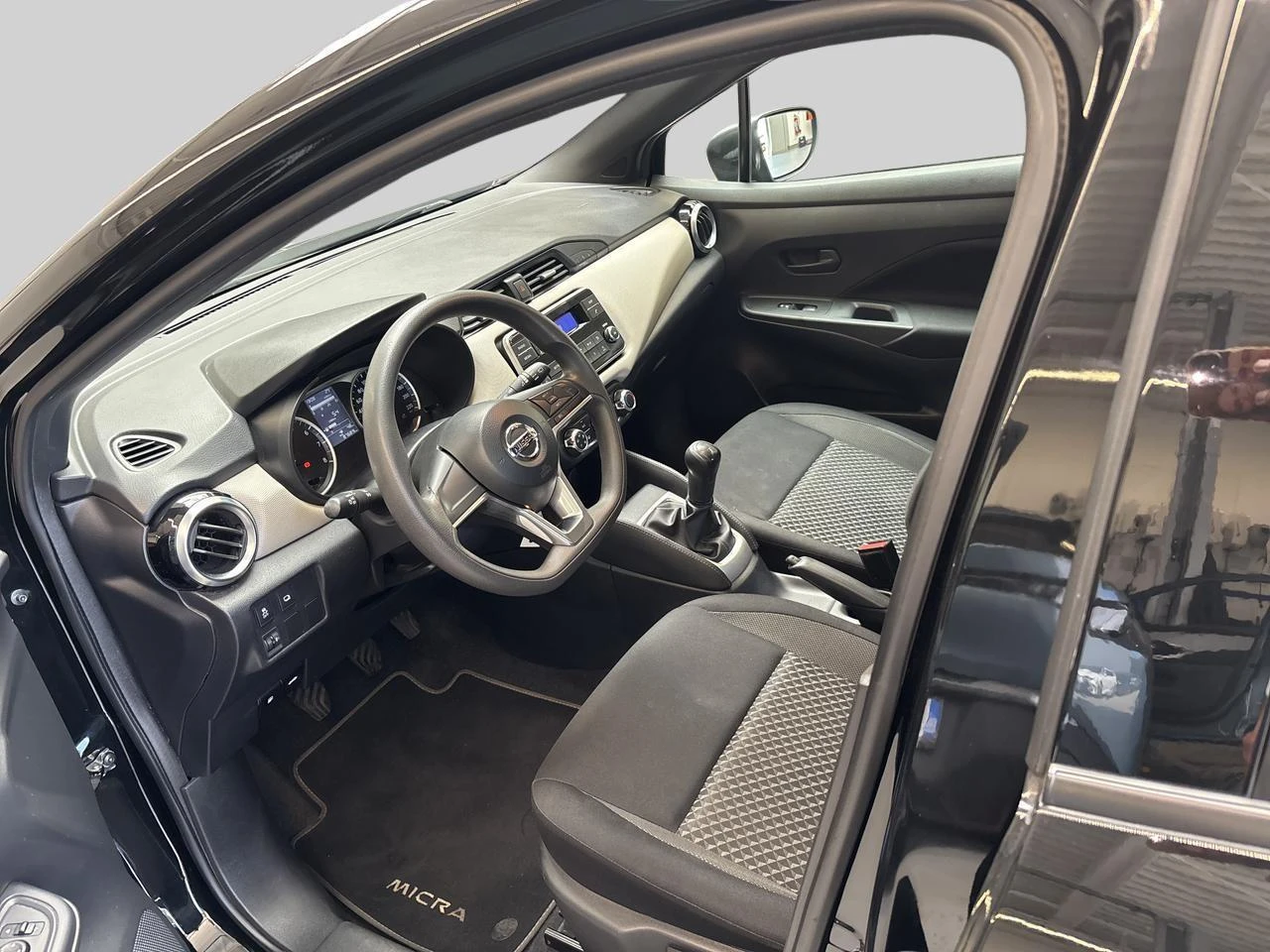 Nissan-Micra-image-7