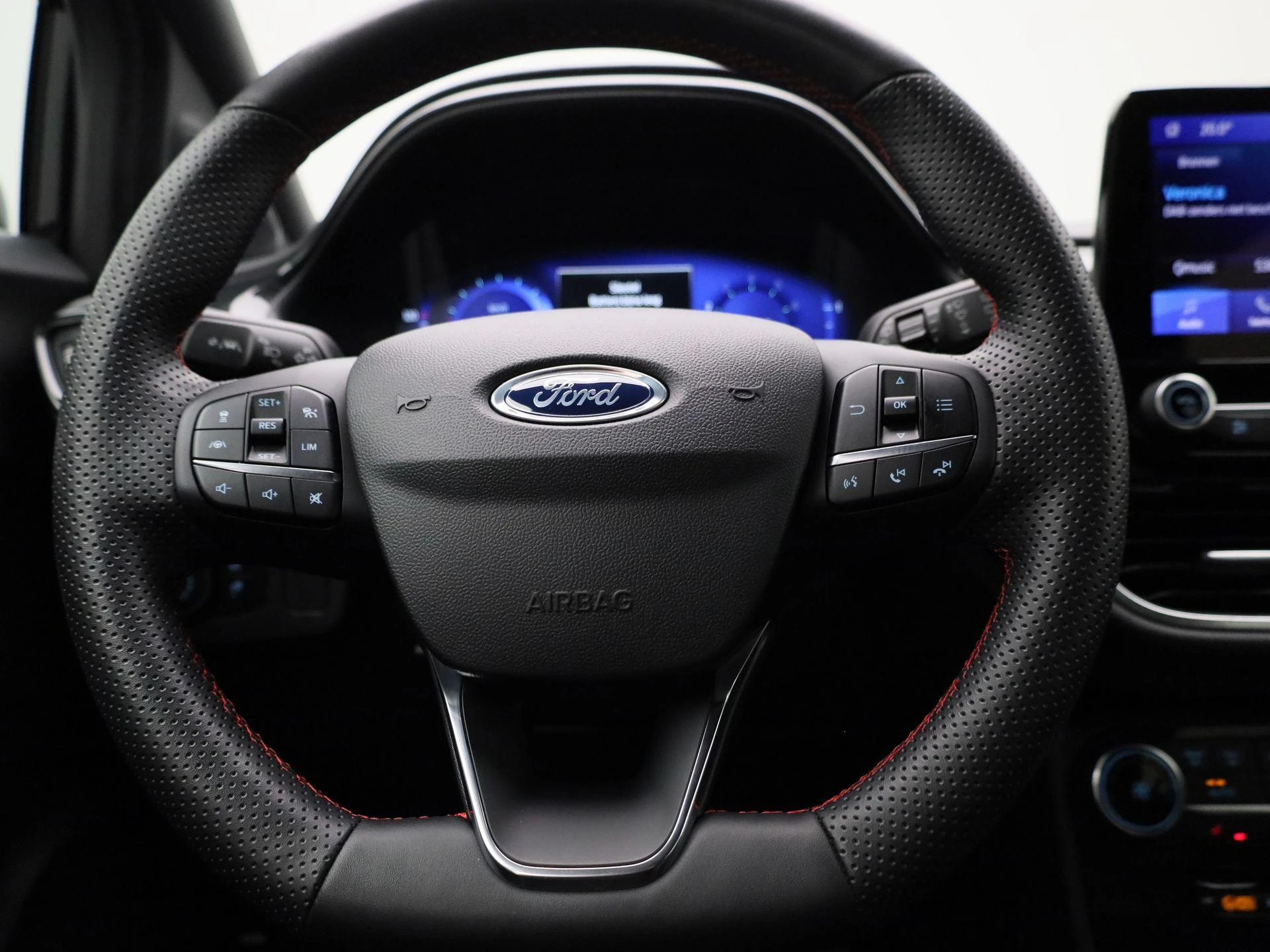 Ford-Puma-image-6