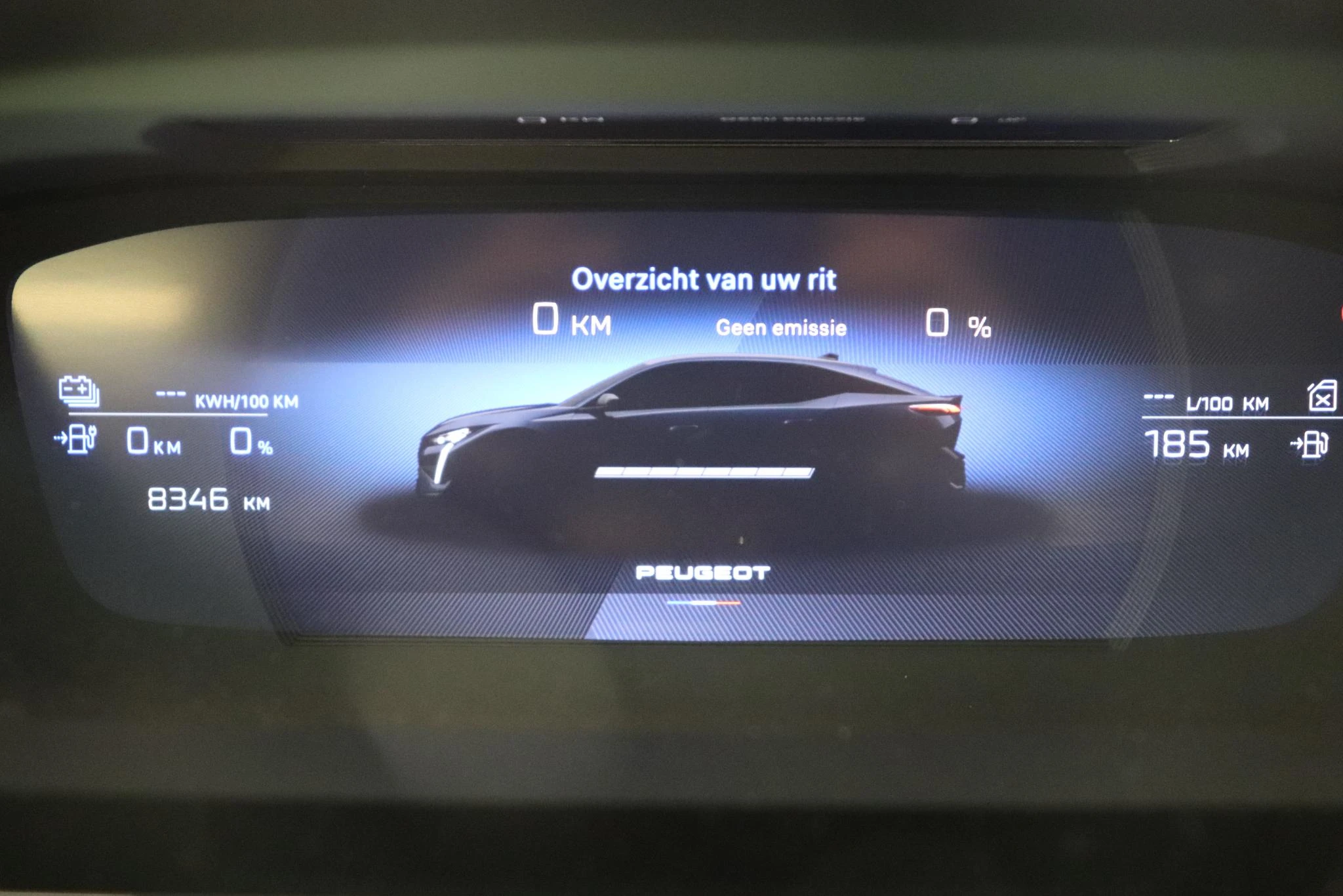 Peugeot-408-image-12
