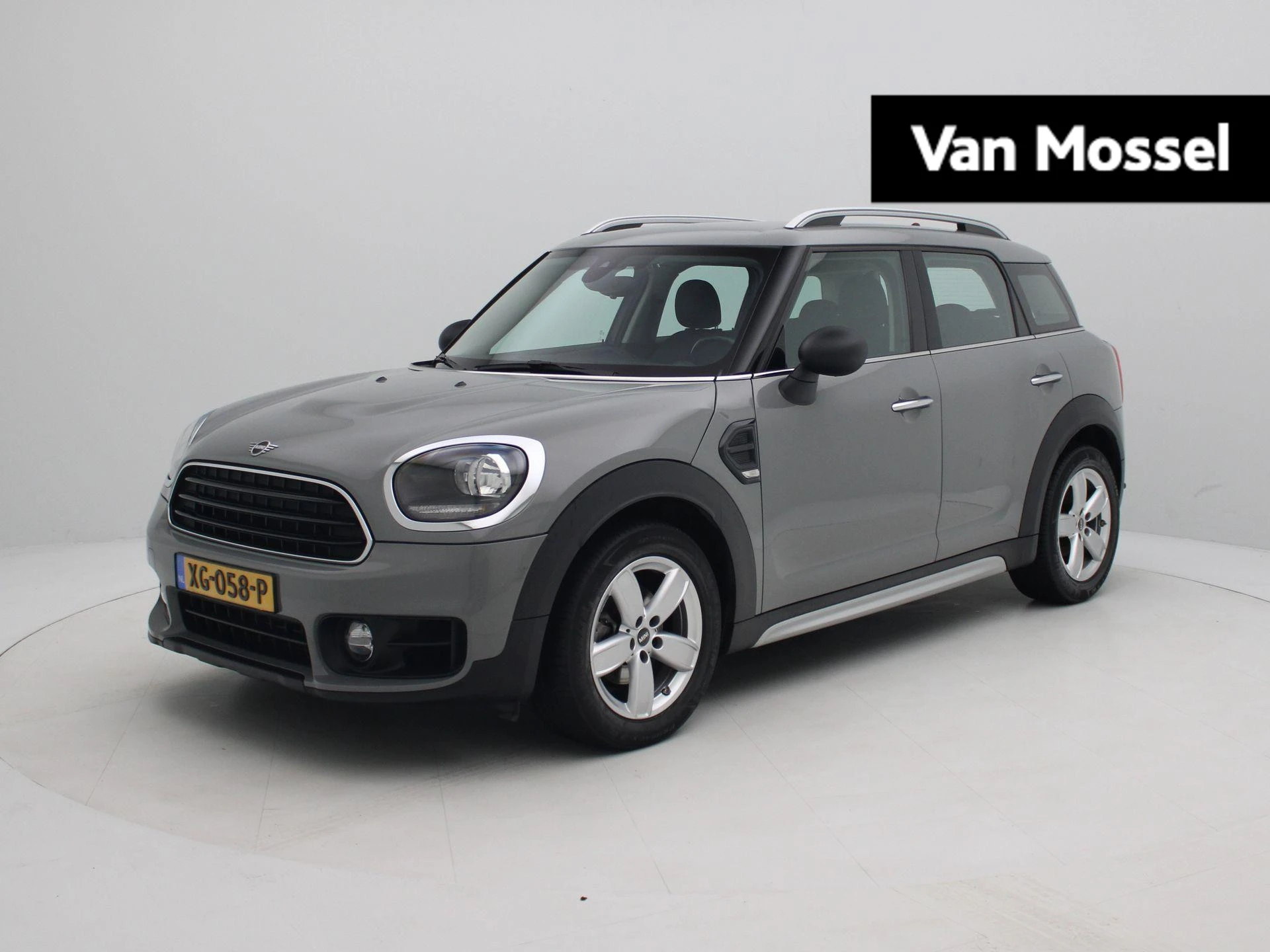 MINI-Countryman-image-0