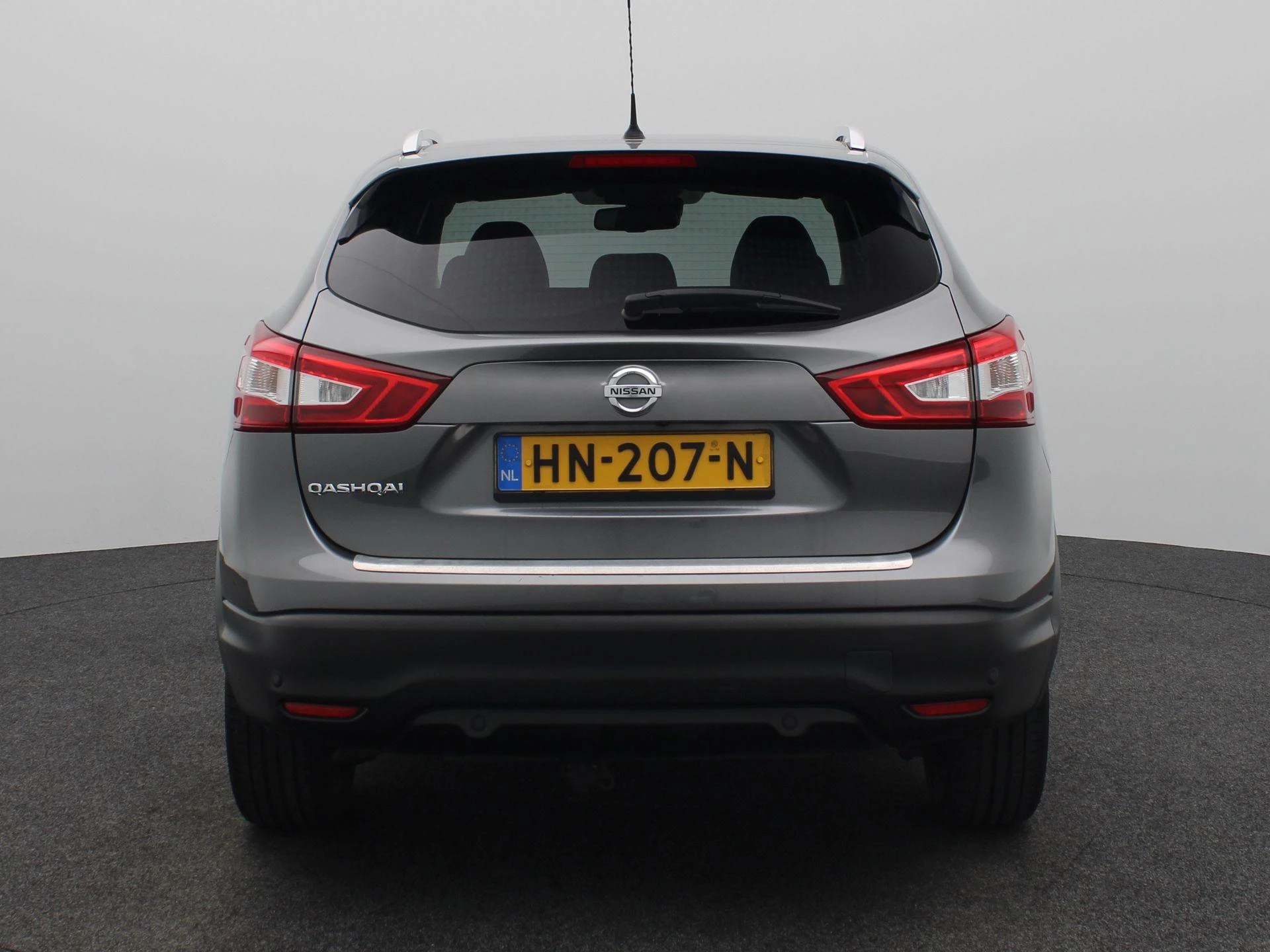 Nissan-QASHQAI-image-8