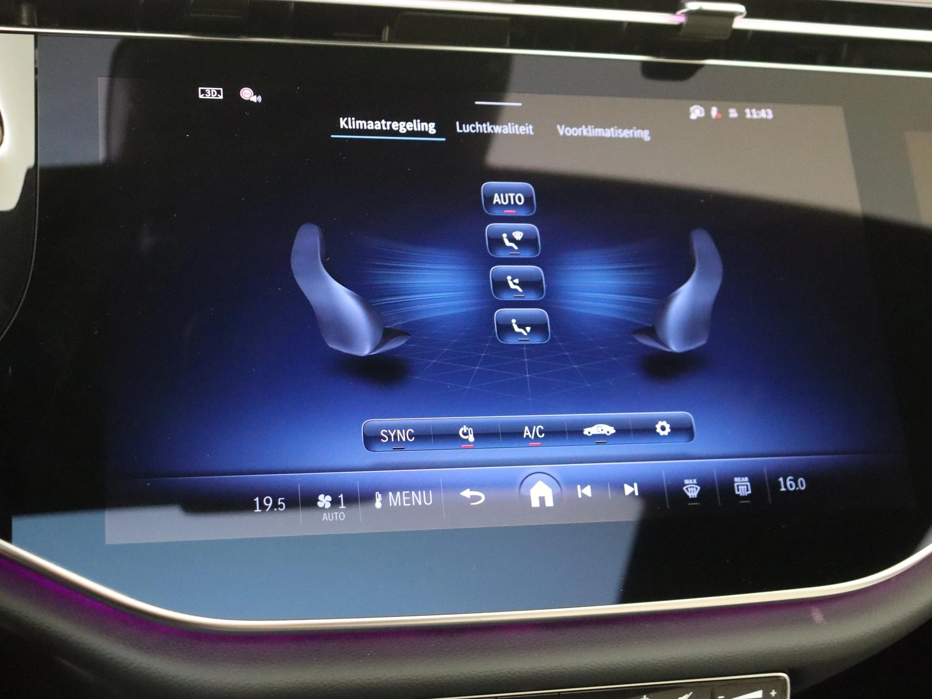 Mercedes-Benz-E-Klasse-image-18