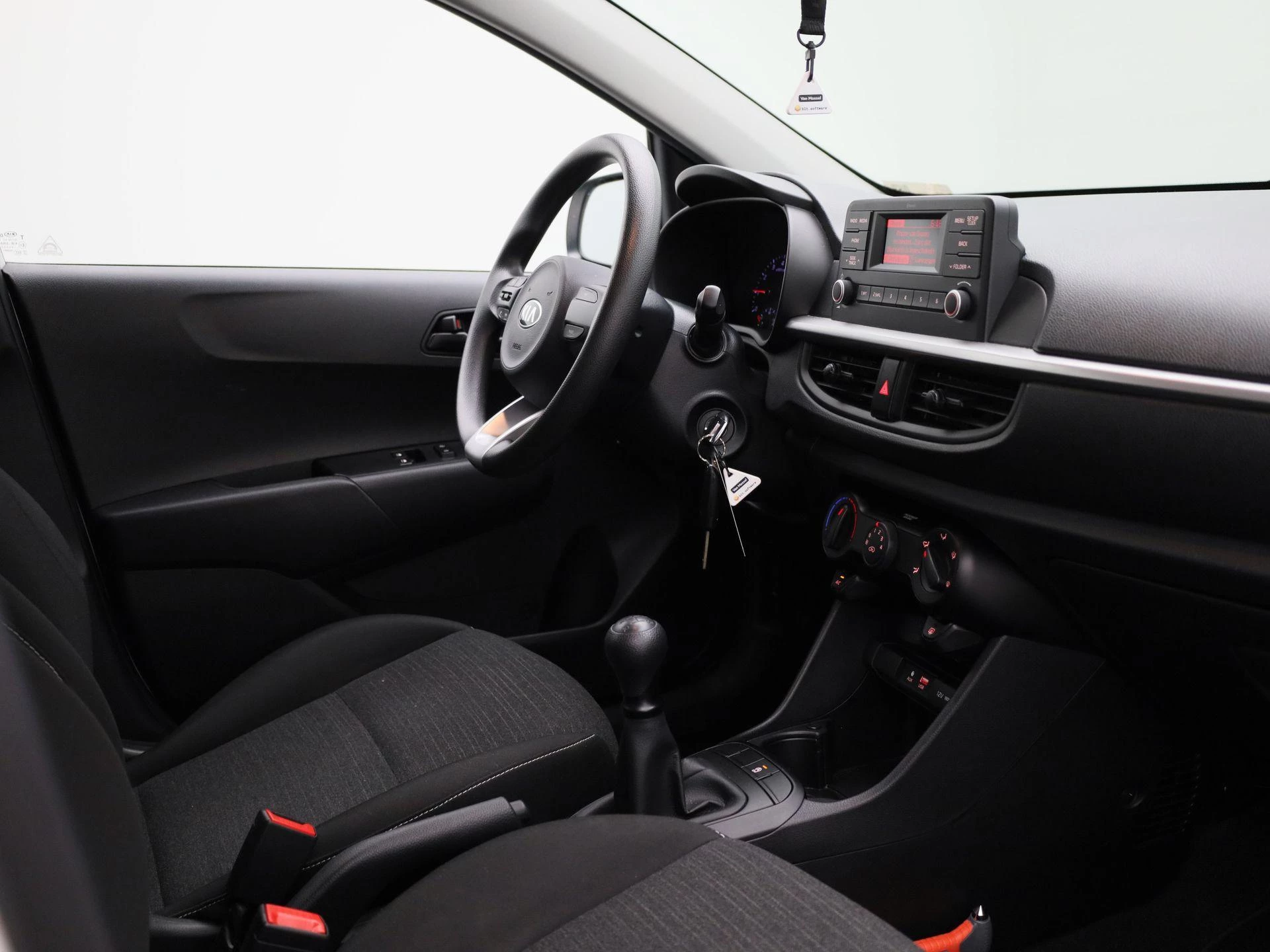 Kia-Picanto-image-25