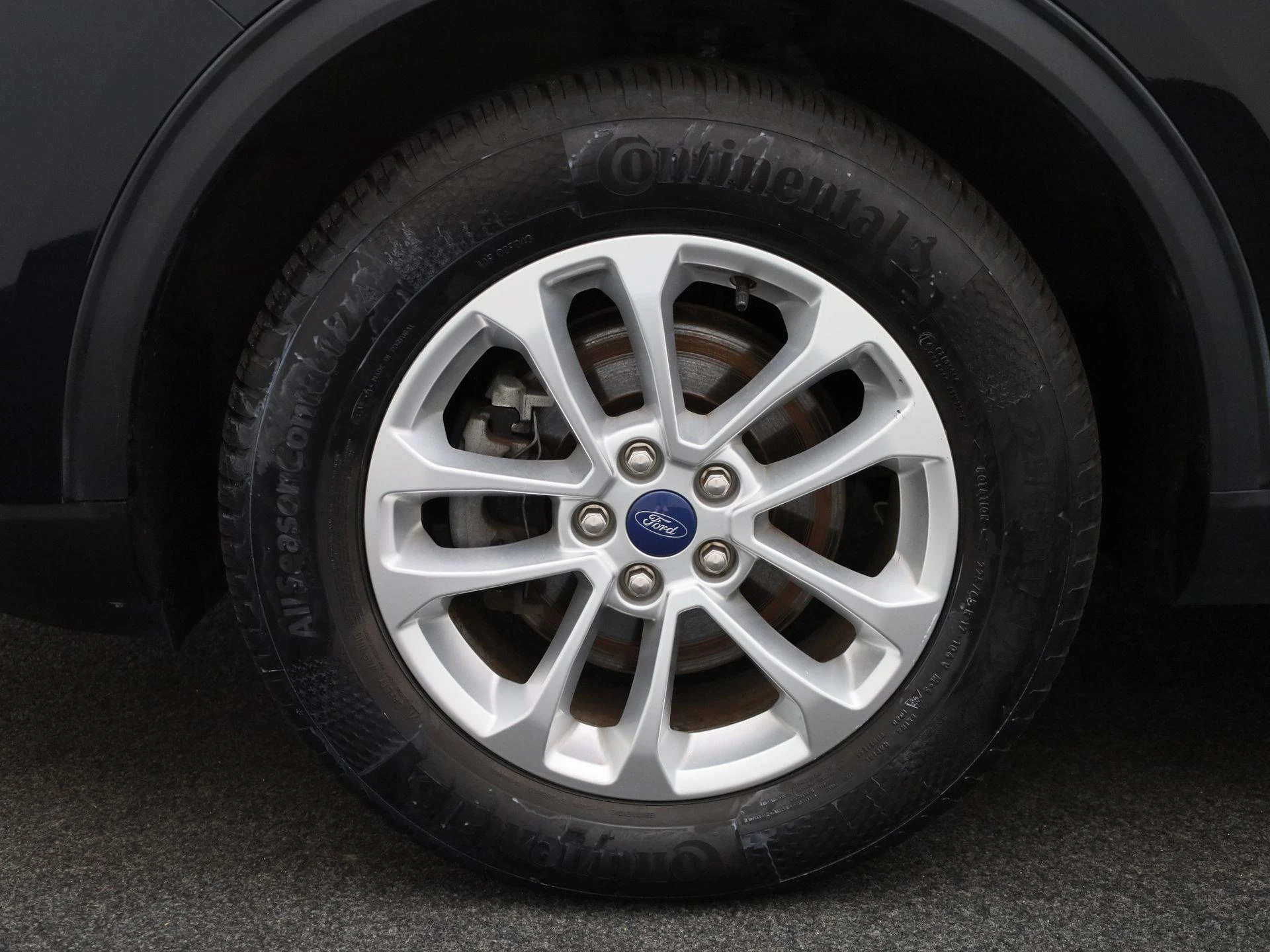 Ford-Kuga-image-12