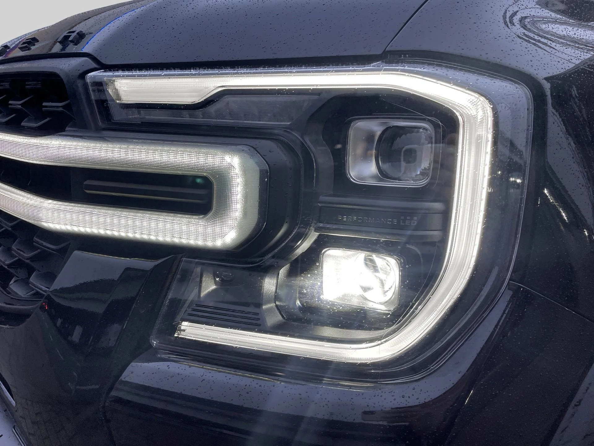 Ford Ranger 2.3i PHEV Stormtrak - VAN MOSSEL EDITION