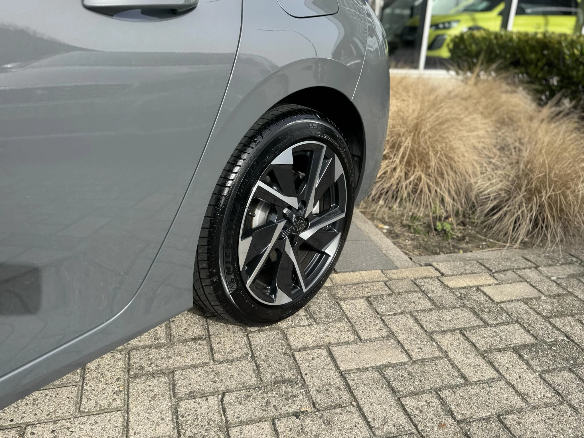 Peugeot-308-image-8
