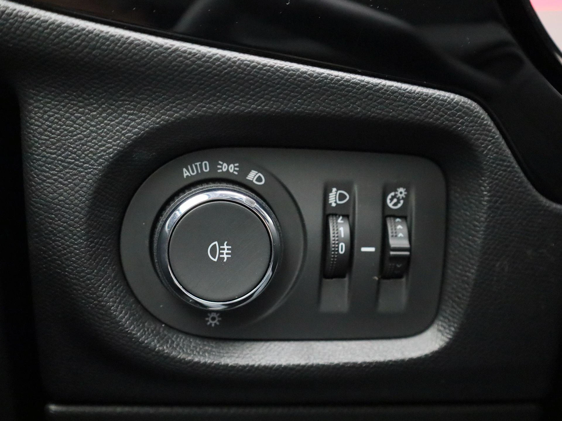 Opel-Corsa-image-20