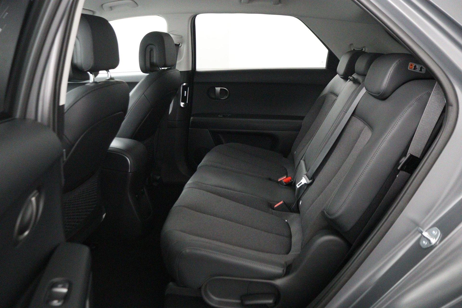 Hyundai-IONIQ 5-image-10