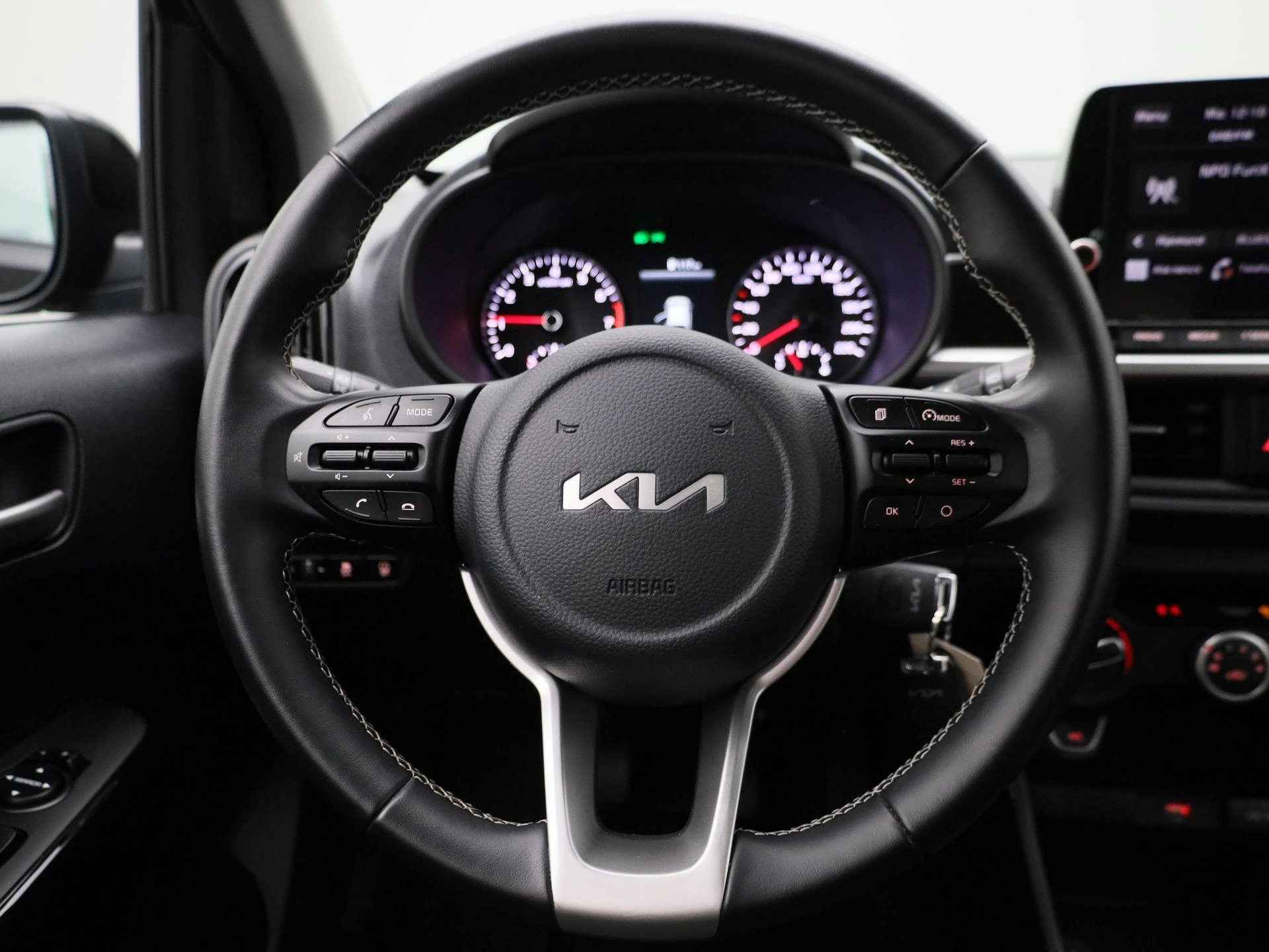 Kia-Picanto-image-8