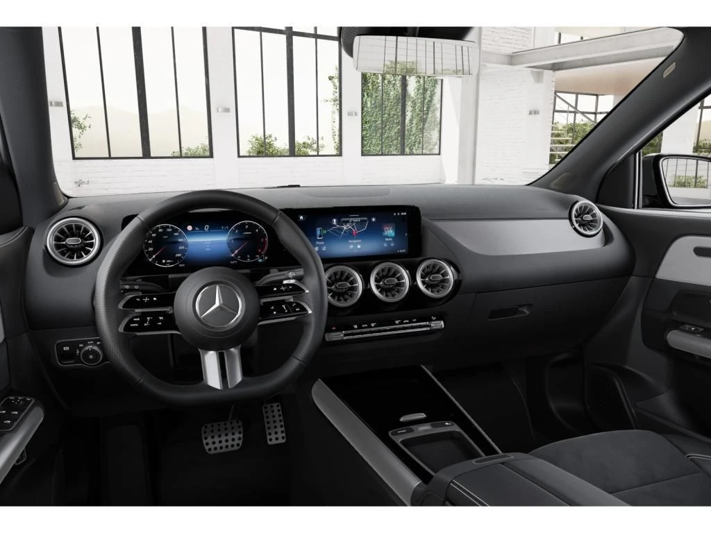 Mercedes-Benz-GLA 200 d-image-3