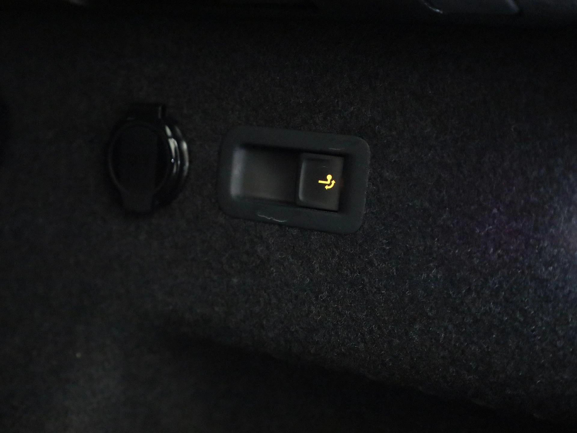 Volkswagen-Tayron-image-12