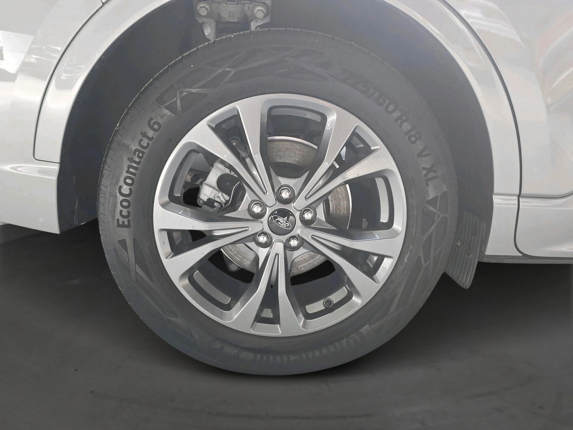 Ford-Kuga-image-5