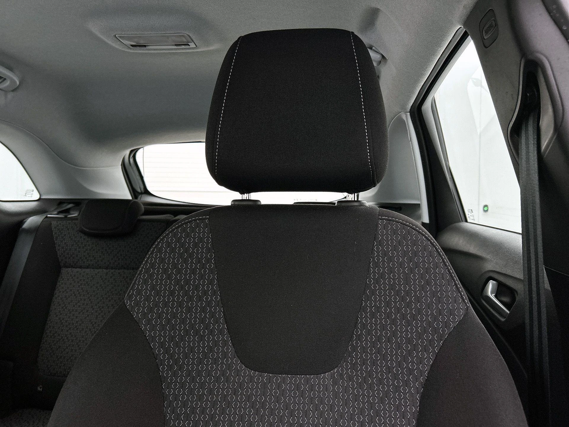 Opel-Crossland-image-13