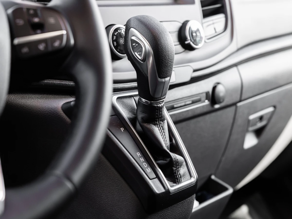 Ford-Transit-image-13