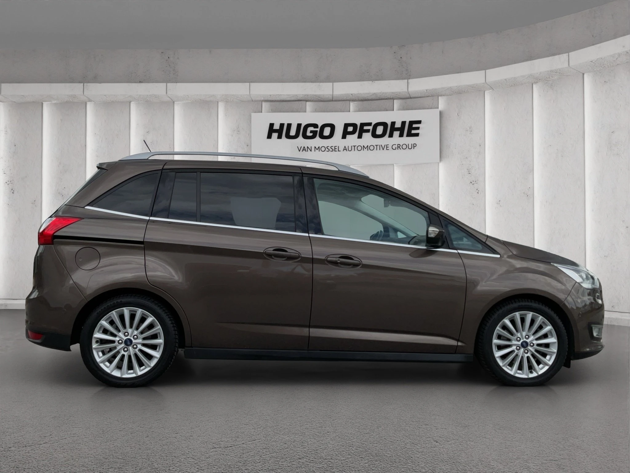Ford-Grand C-Max-image-5