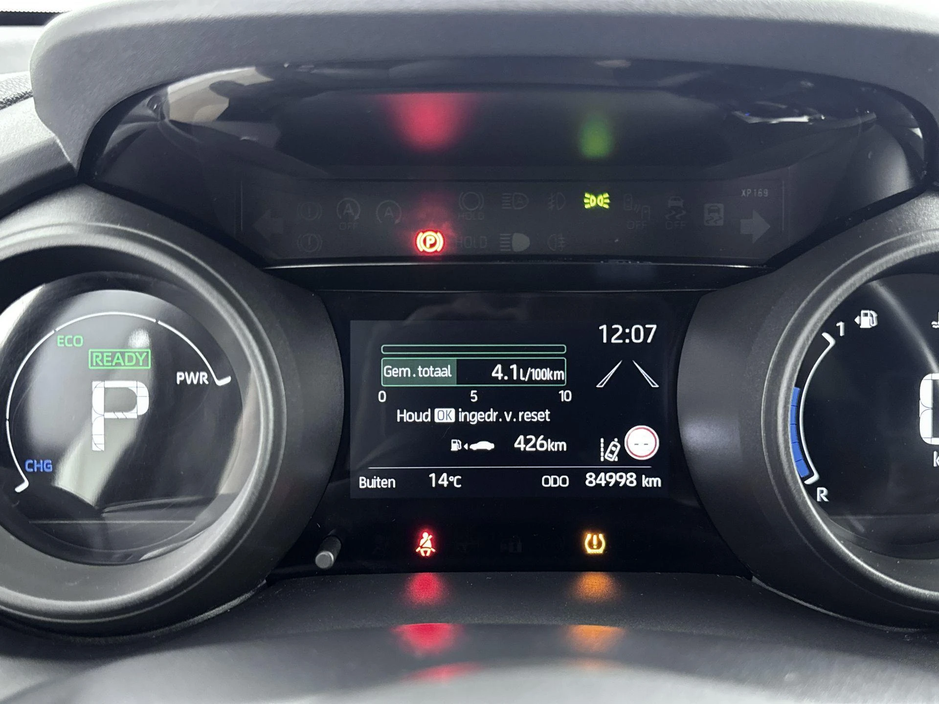 Toyota-Yaris-image-8