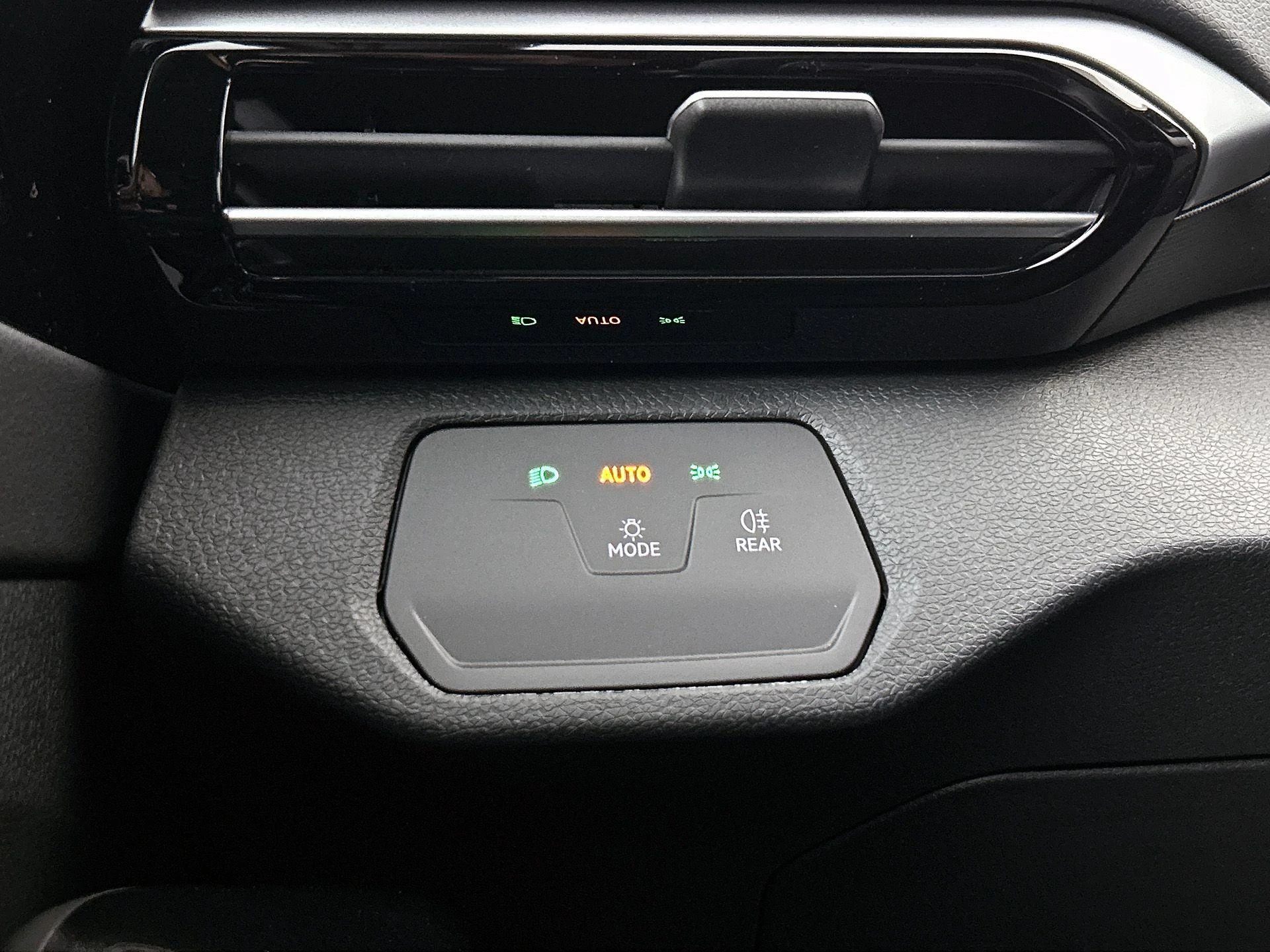 Volkswagen-ID.4-image-22
