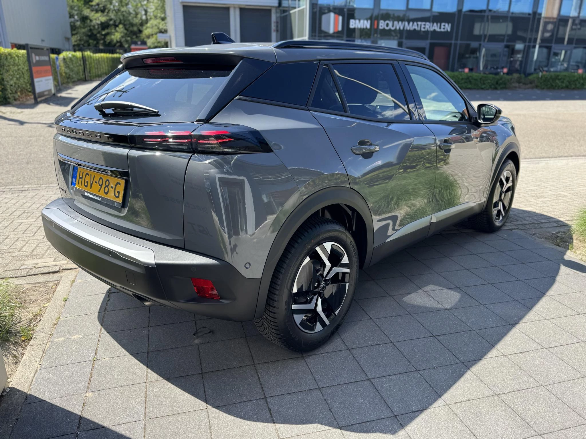 Peugeot 2008 PureTech 100 Allure