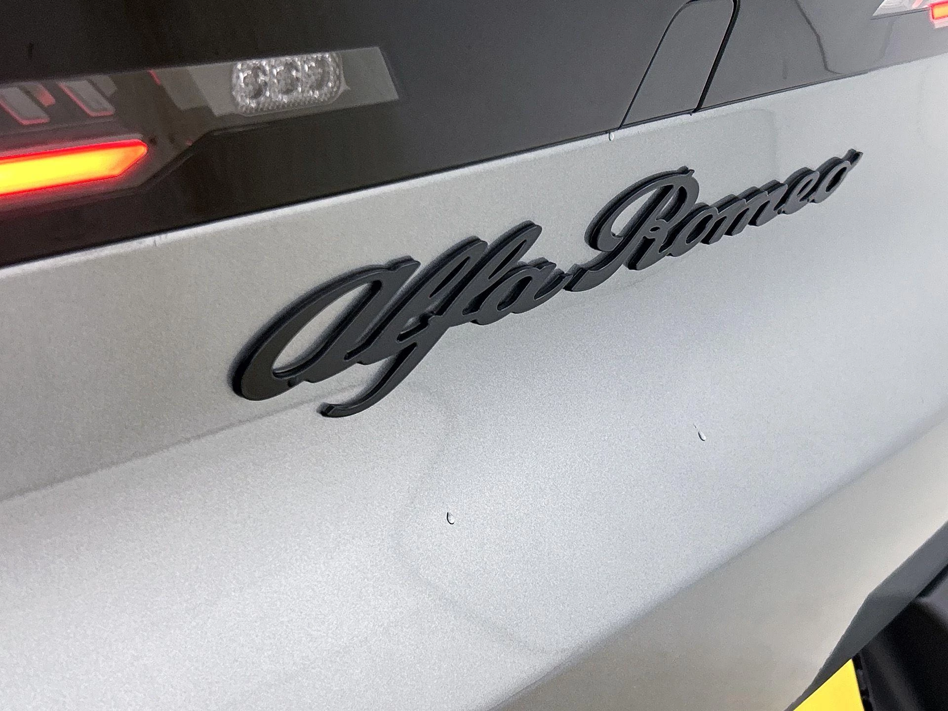 Alfa Romeo Junior 1.2 Turbo Hybrid Ibrida