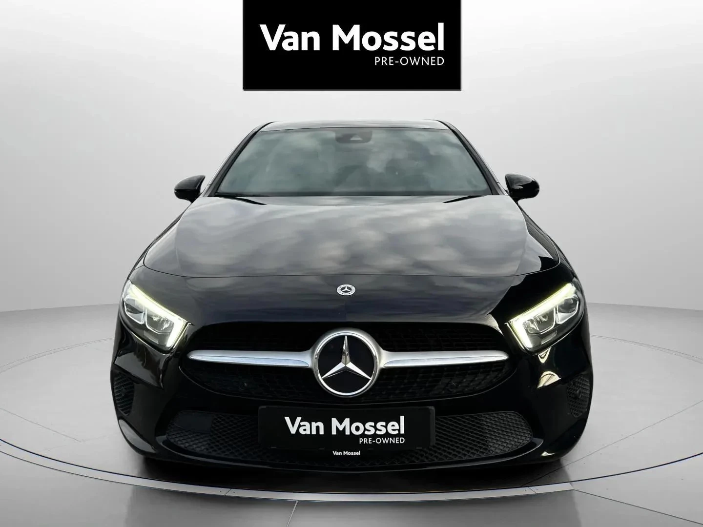 Mercedes-Benz-A-Klasse-image-1